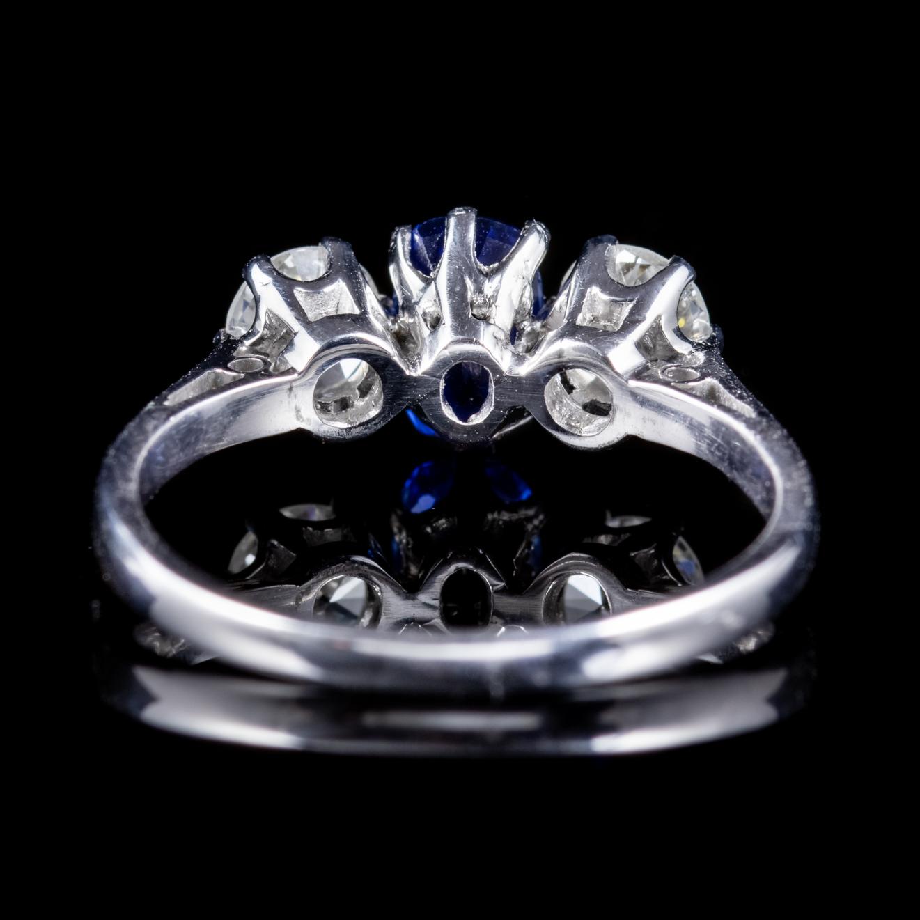 Antique Edwardian Sapphire Diamond Trilogy Ring 18 Carat Gold, circa 1915 In Good Condition In Lancaster, Lancashire
