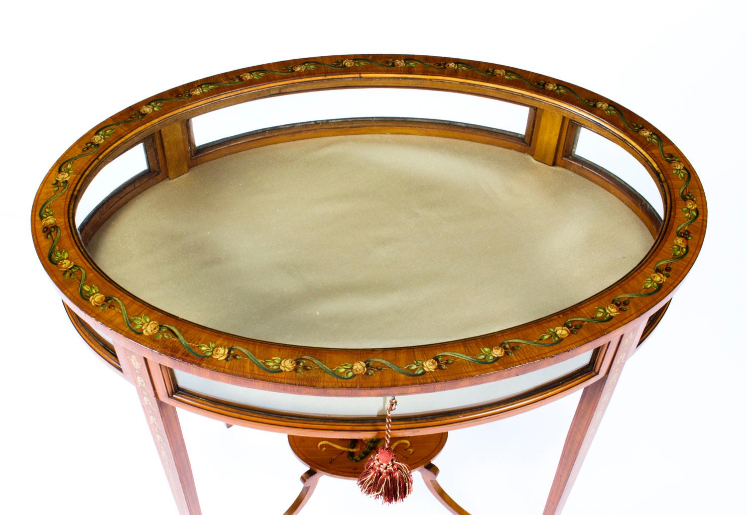 Antique Edwardian Satinwood Bijouterie Display Table 1900s In Good Condition In London, GB