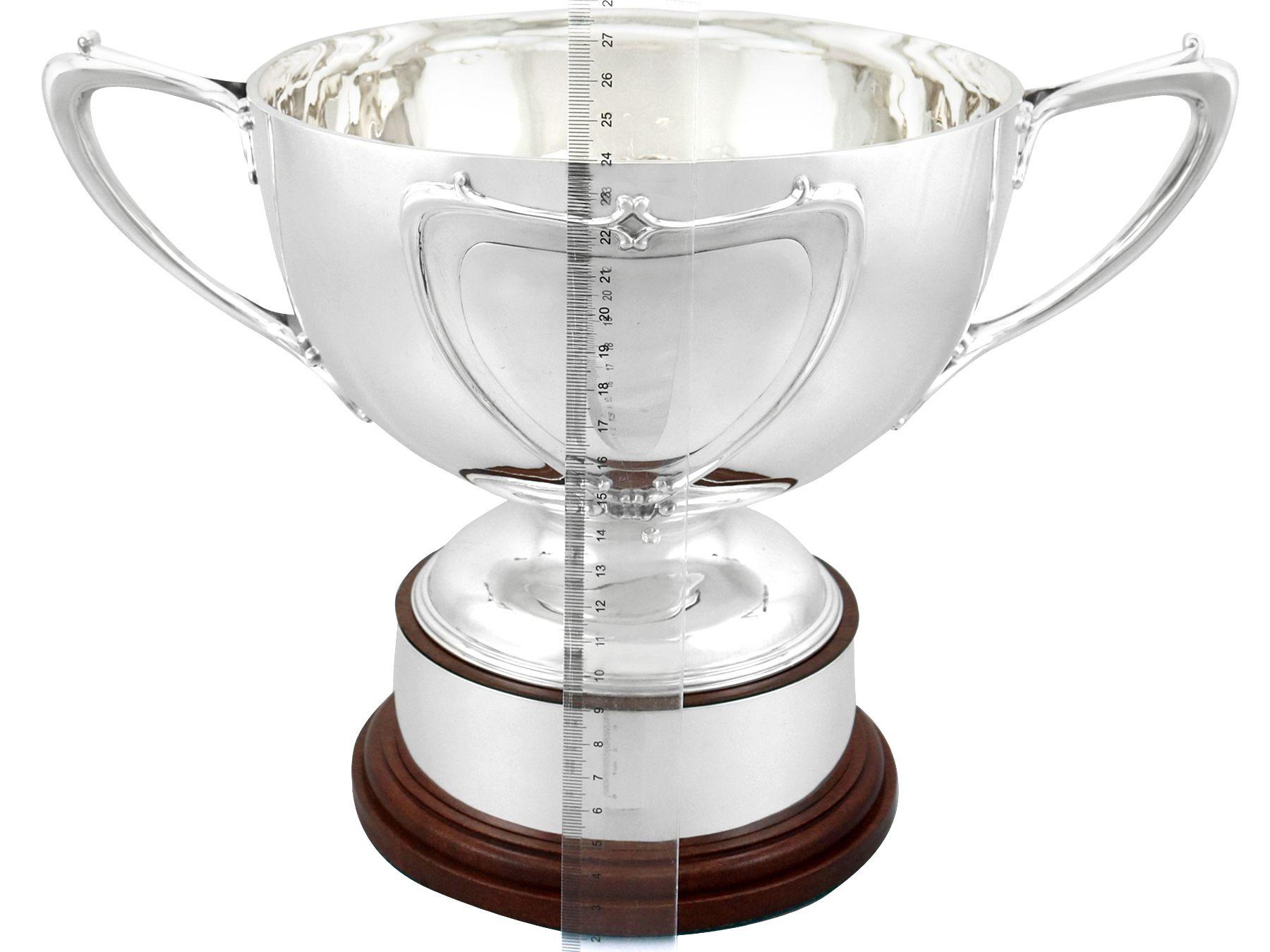 Antique Edwardian Art Nouveau Scottish Sterling Silver Presentation Bowl For Sale 7