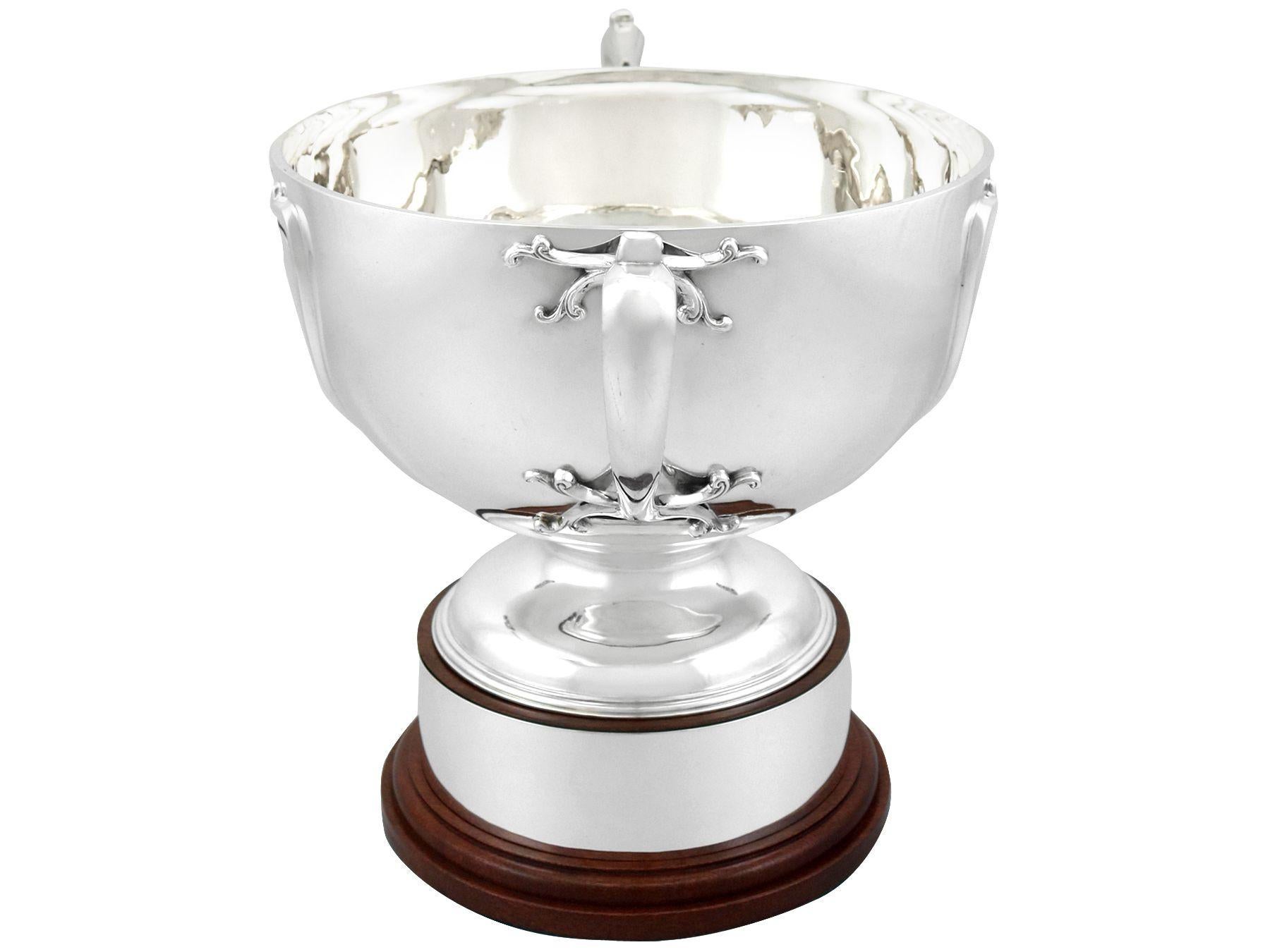 Early 20th Century Antique Edwardian Art Nouveau Scottish Sterling Silver Presentation Bowl