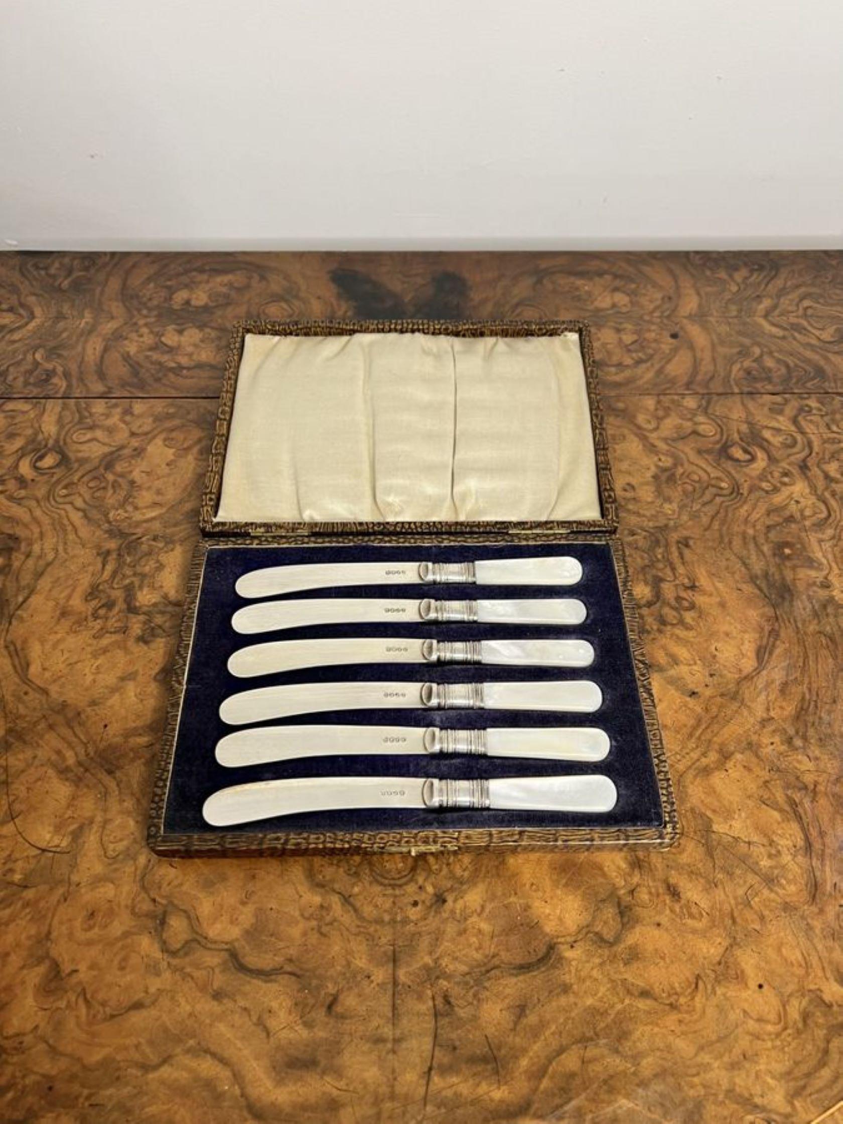 Antique Edwardian set of six butter knives  In Good Condition For Sale In Ipswich, GB