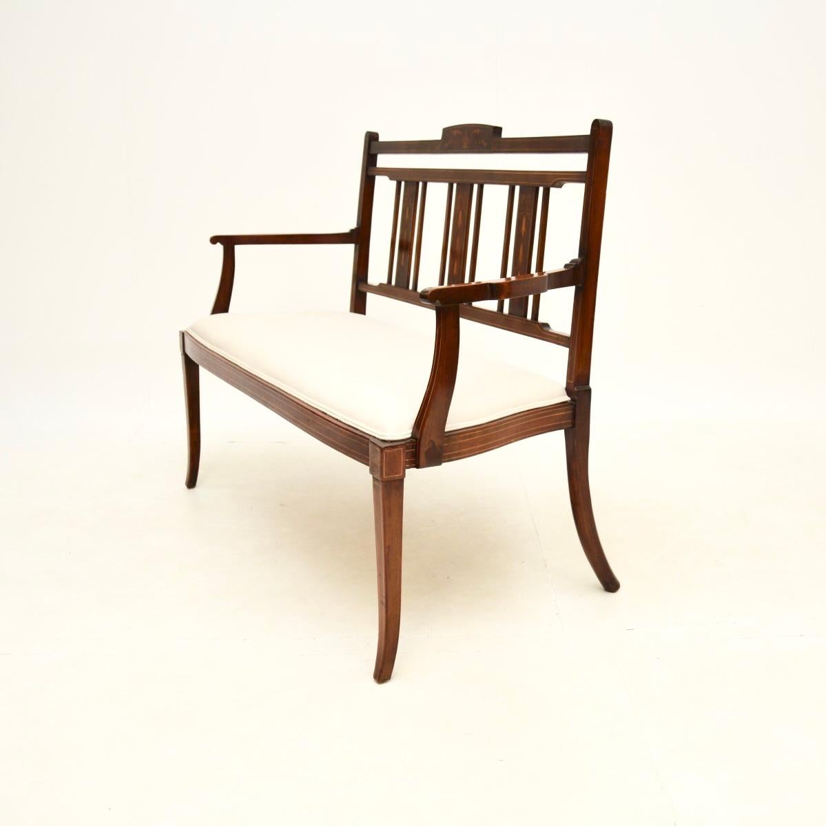 Antique Edwardian Settee In Good Condition In London, GB