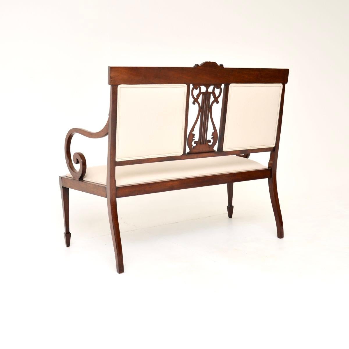 Incrusté Canapé ancien de style édouardien en vente