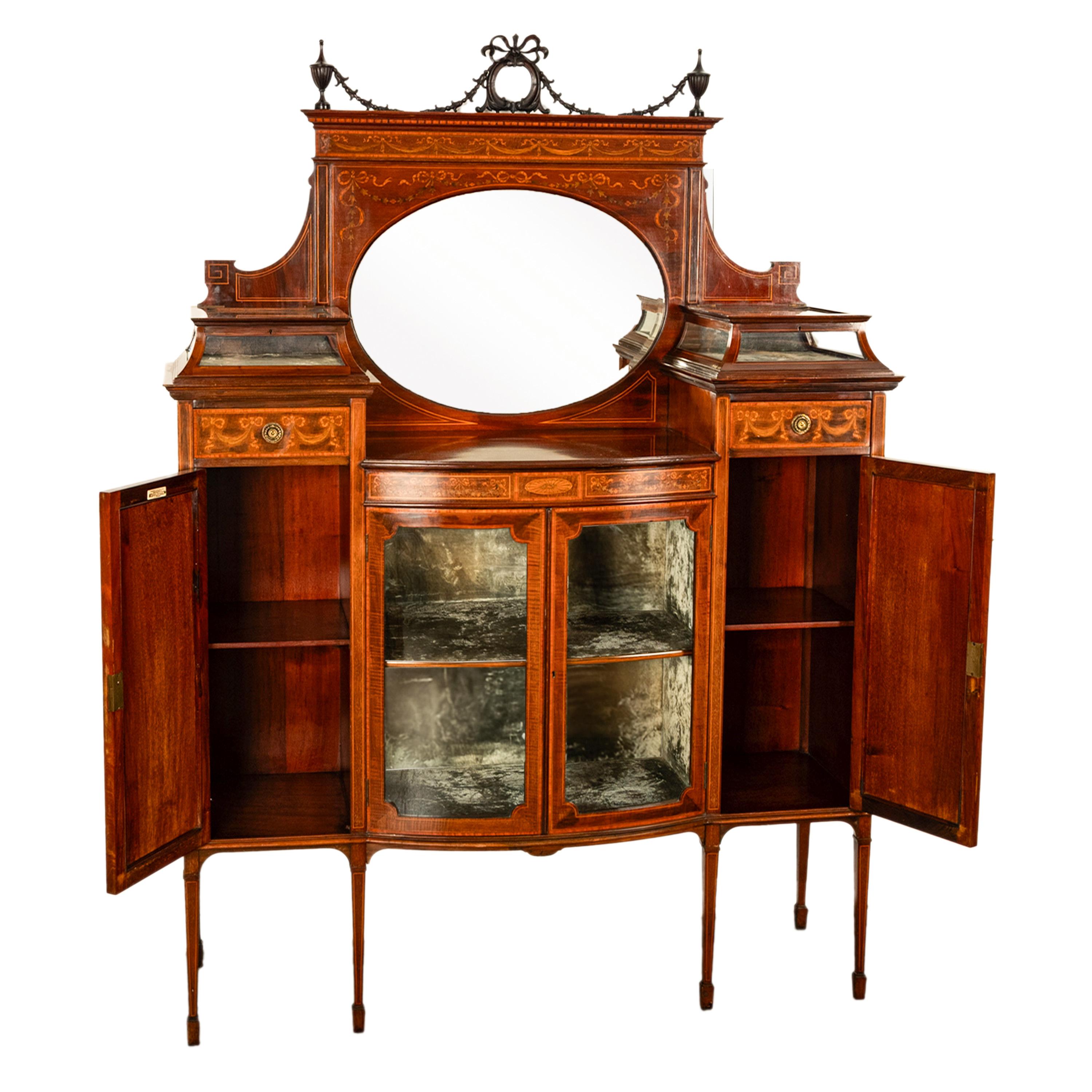 Antigua vitrina eduardiana Sheraton con incrustaciones de caoba Gillows 1898 Fines del siglo XIX en venta