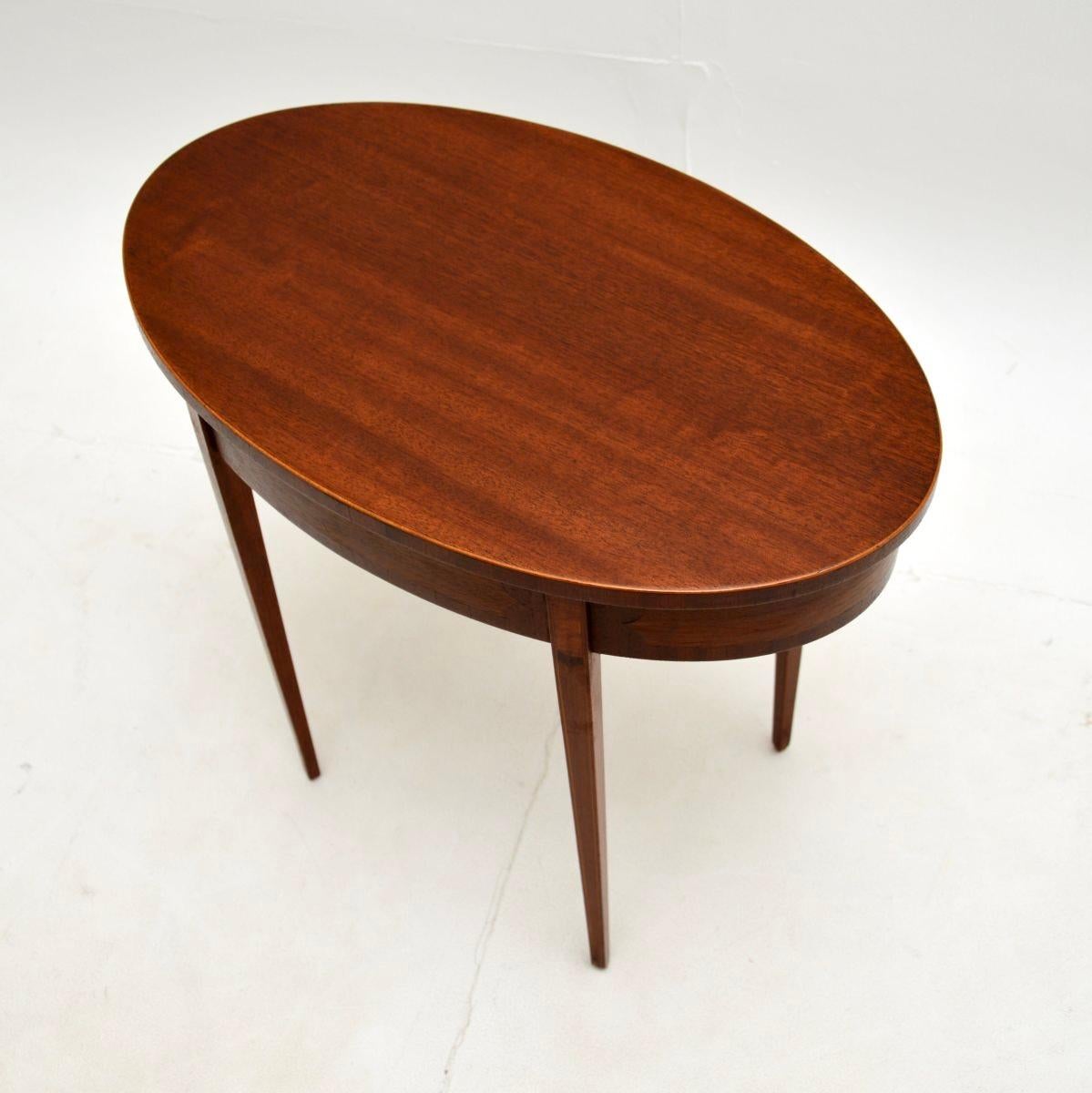 Antique Edwardian Side Table In Good Condition For Sale In London, GB