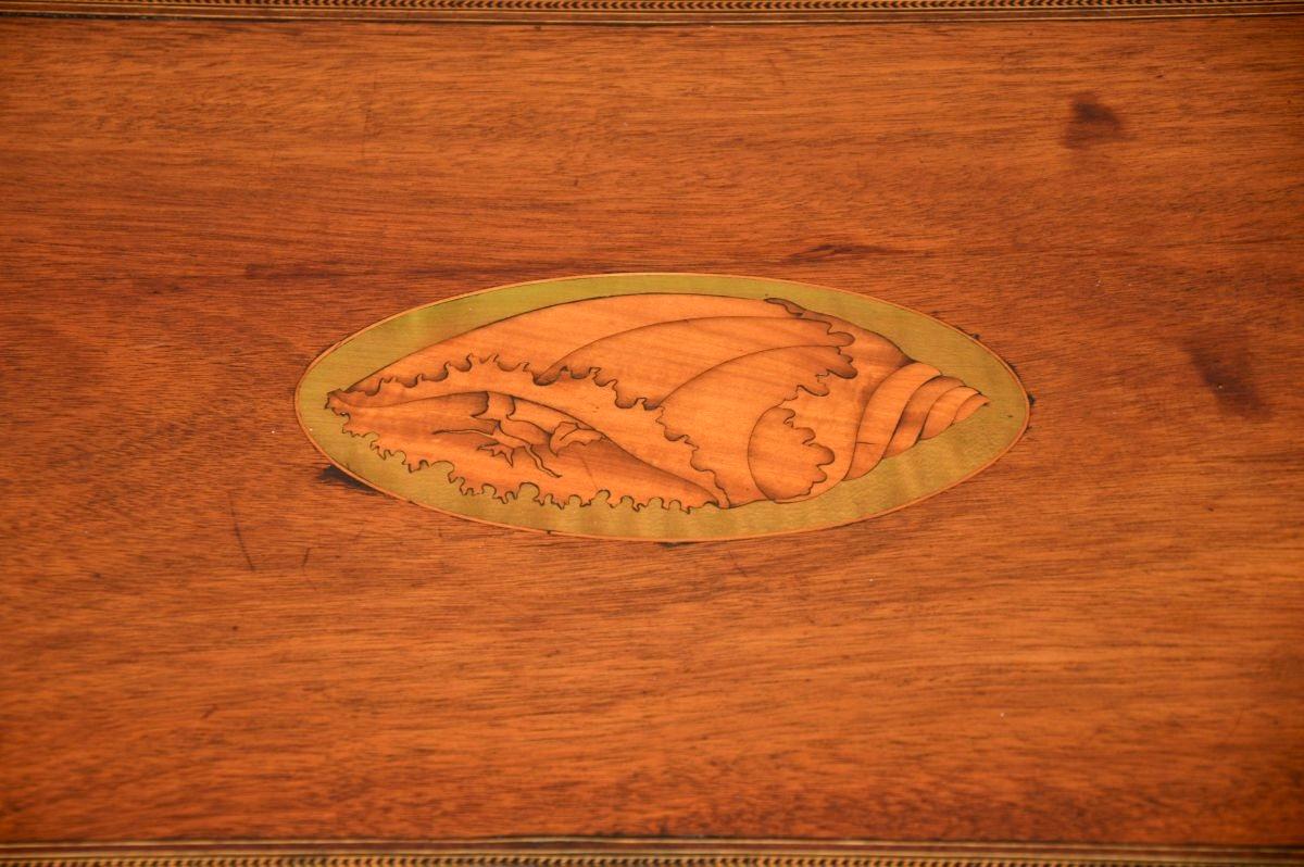 Legno Tavolino antico edoardiano in vendita
