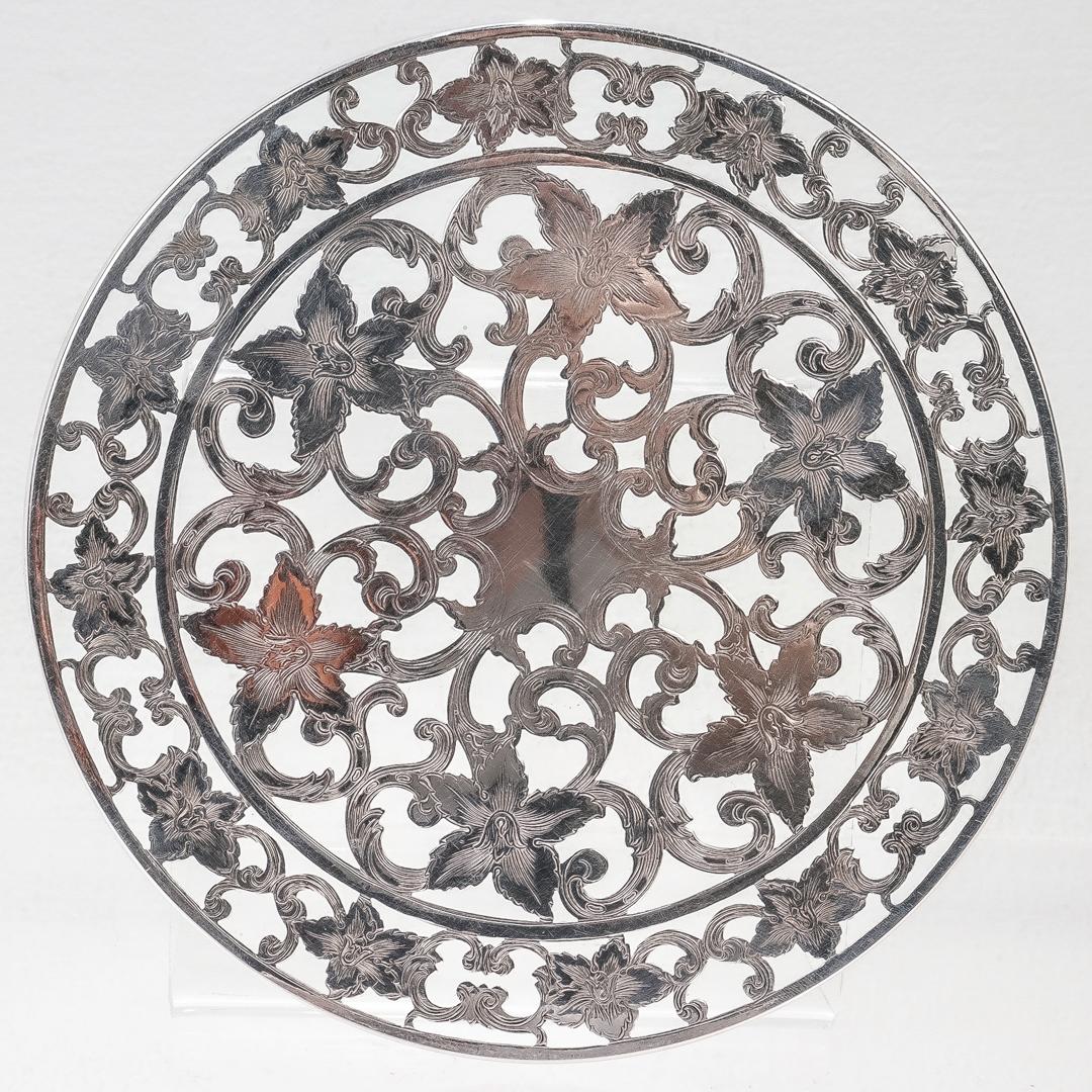 Antique Edwardian Silver Overlay & Glass Floral Wine Coaster or Table Trivet In Good Condition For Sale In Philadelphia, PA
