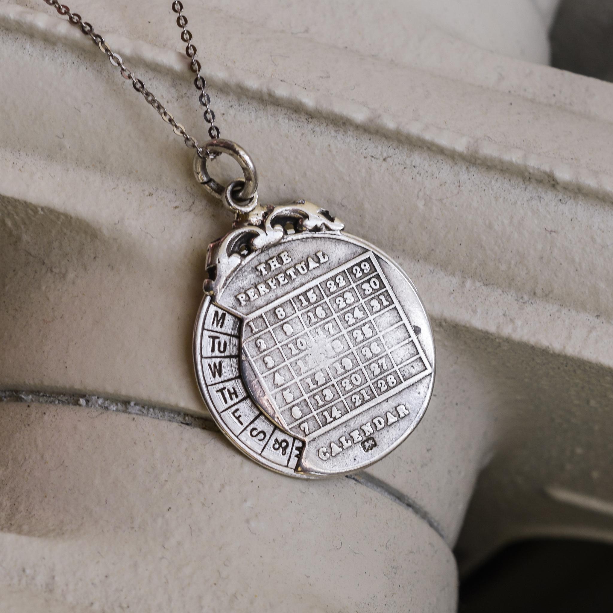 Antique Edwardian Silver Perpetual Calendar Pendant In Good Condition In Sale, Cheshire