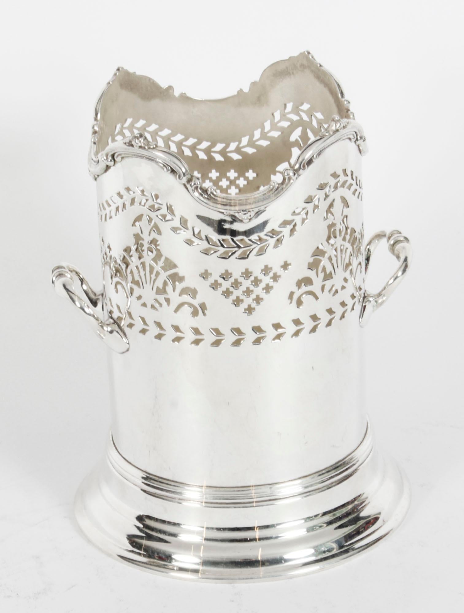 Antique Edwardian Silver Plated Bottle Holder Henry Wilkinson, 19th Century 9