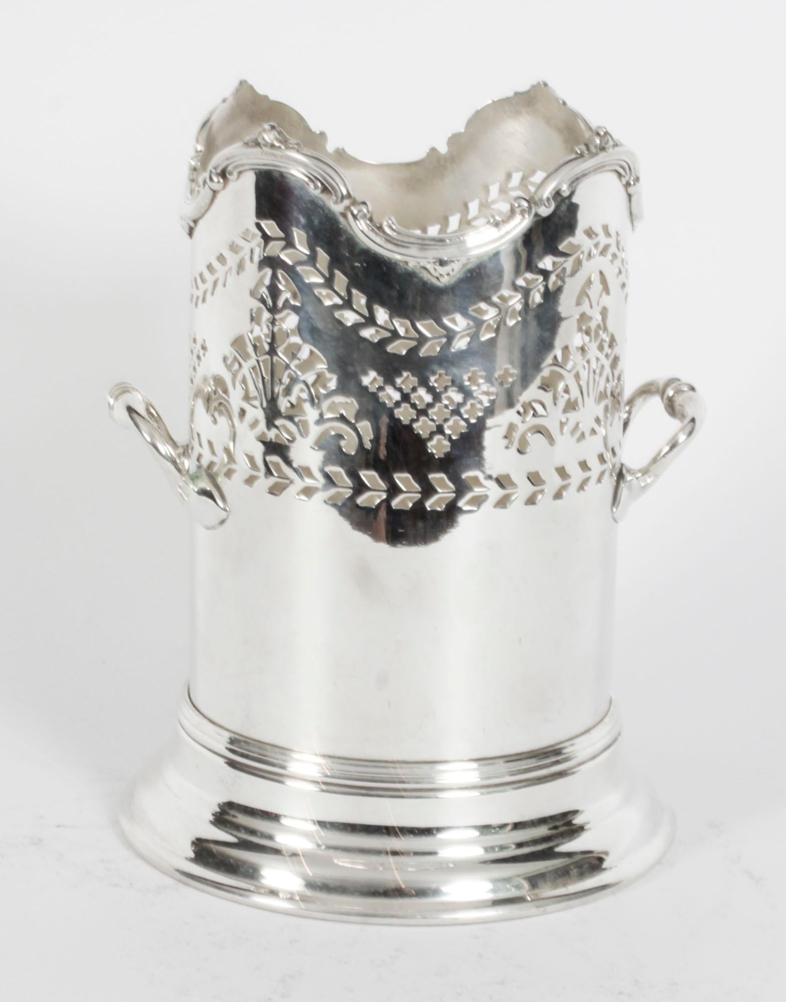 Late 19th Century Antique Edwardian Silver Plated Bottle Holder Henry Wilkinson, 19th Century