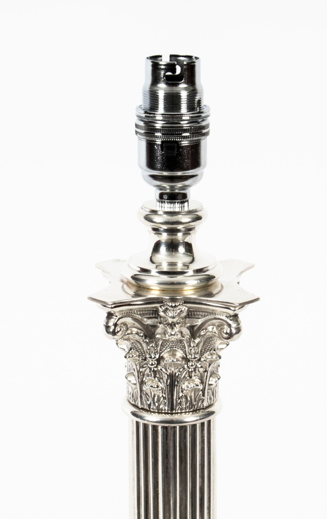 Antique Edwardian Silver Plated Corinthian Column Table Lamp, Early 20th Century In Good Condition For Sale In London, GB