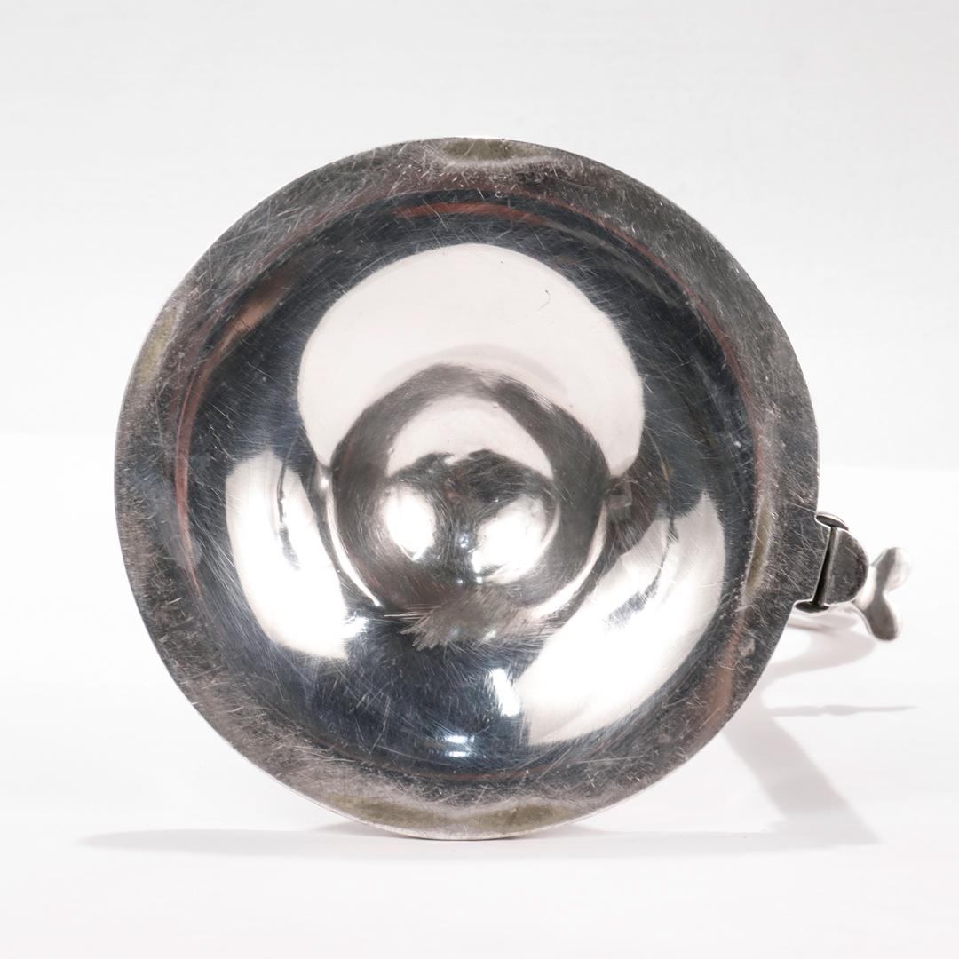 Antique porte-bouteille ou verseur en métal argenté de l'Antiquité britannique en vente 4