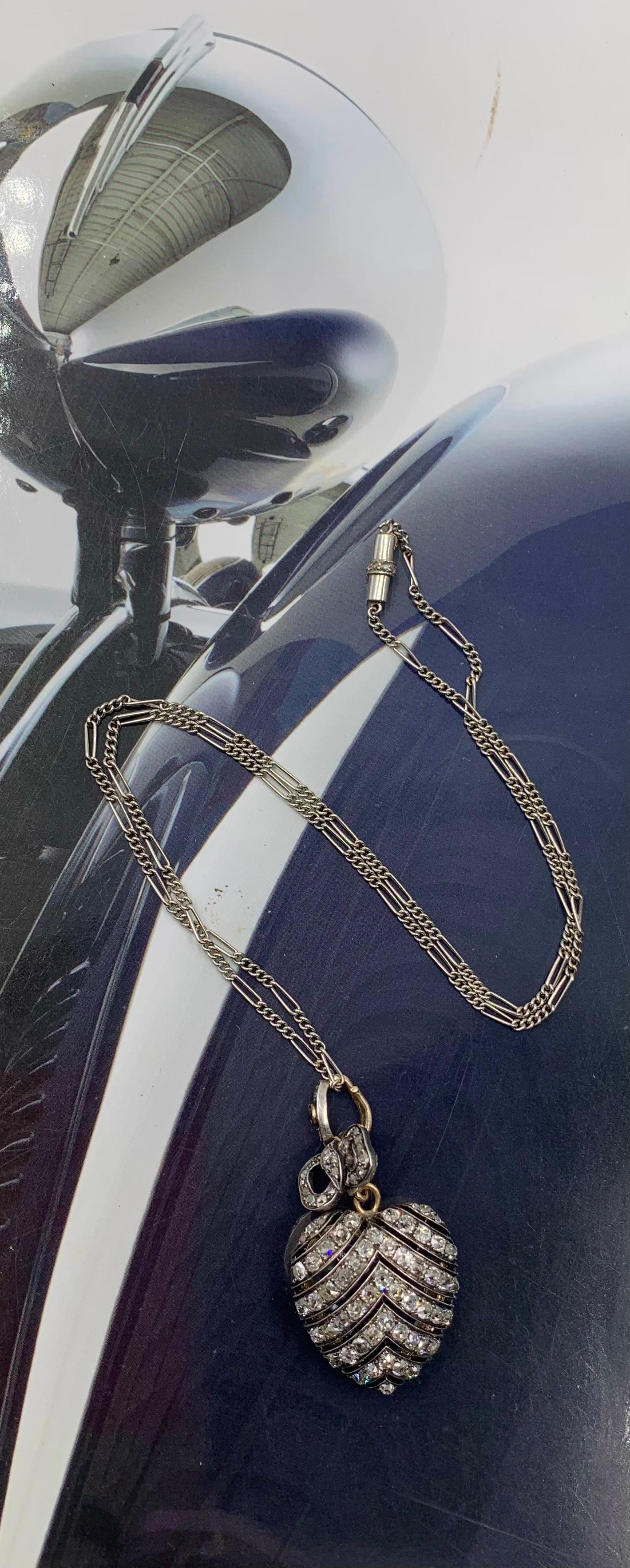 Antico S.J. edoardiano Collana con ciondolo Phillips a forma di cuore e diamante in vendita 13