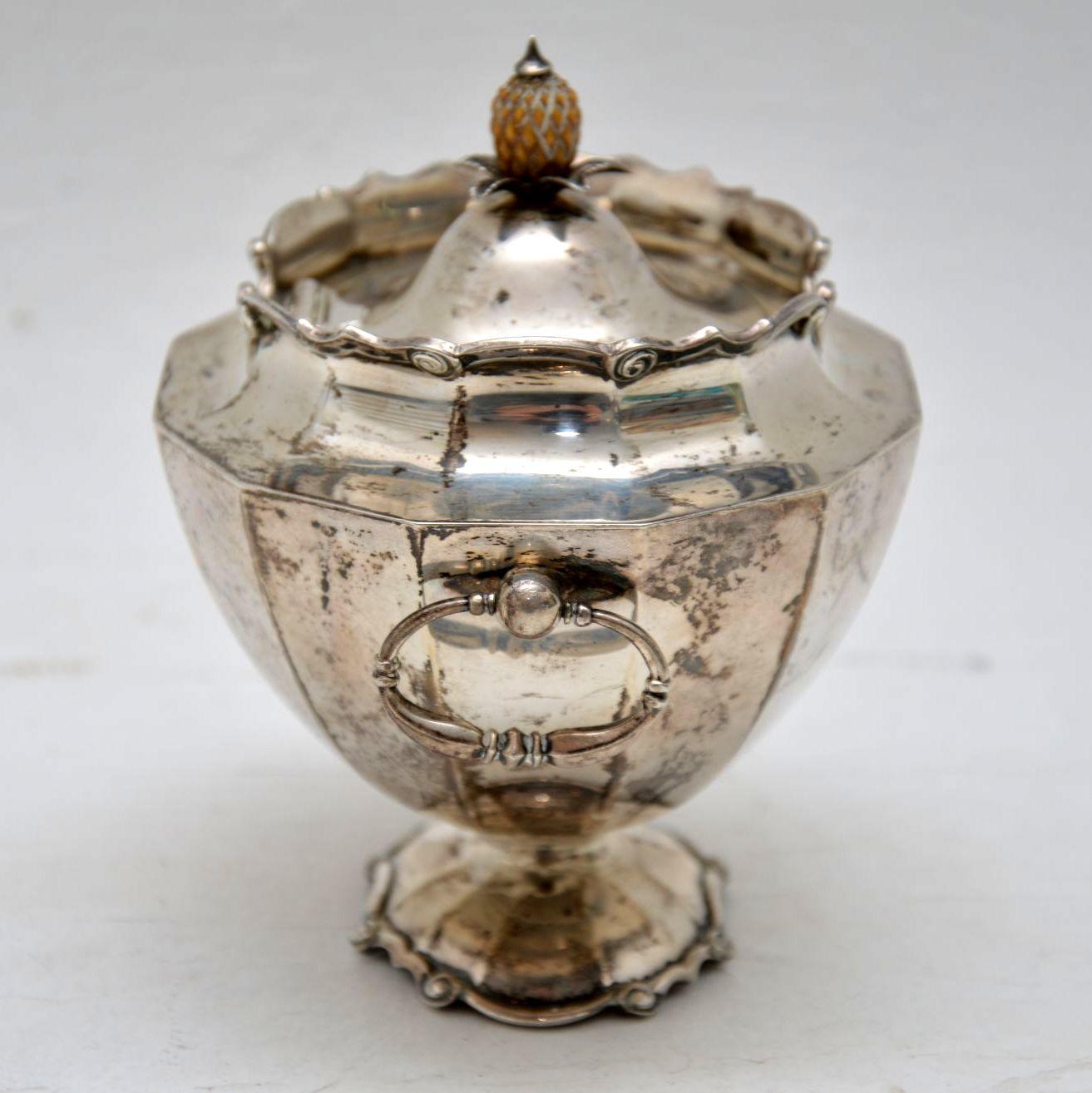 Antique Edwardian Solid Silver Tea Caddy, circa 1912 5