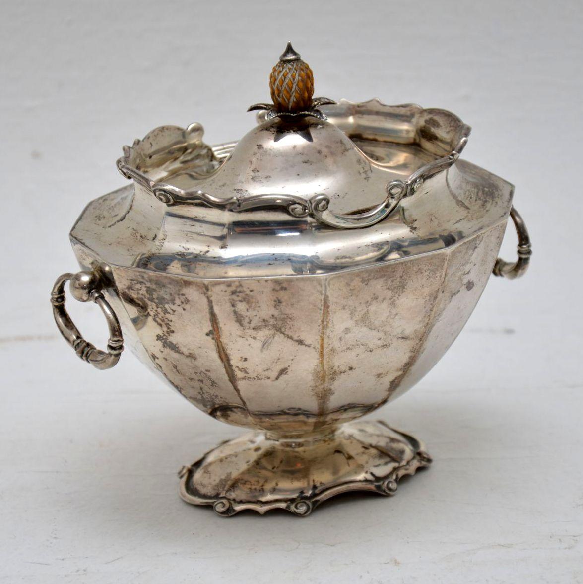 Antique Edwardian solid silver tea caddy in good condition, which in the images is tarnished, so it just needs a good silver polish. It is clearly hallmarked as you can see in the images and dates to 1912. I think it’s a tea caddy, but I suppose it