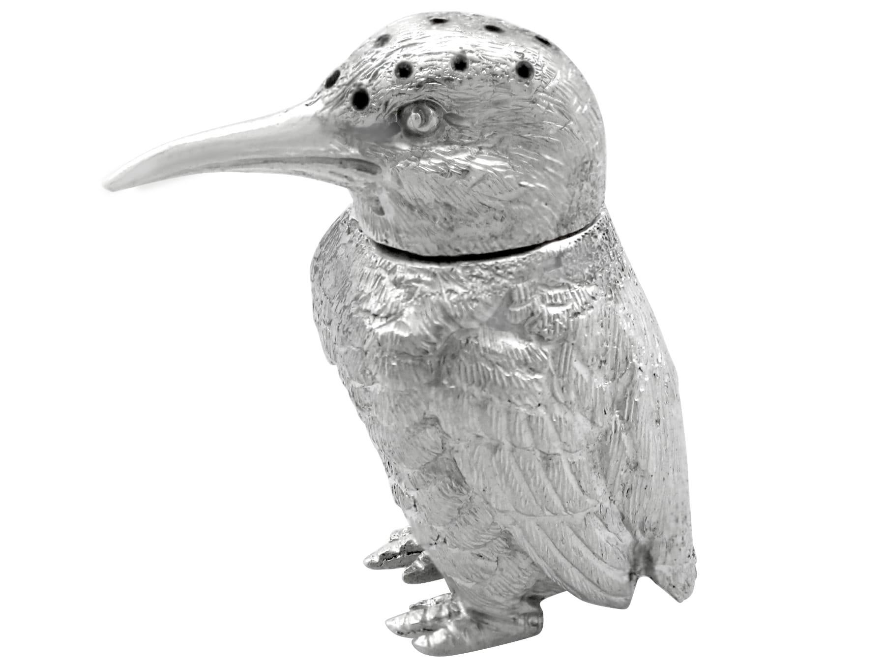 Début du 20ème siècle Pepperettes à oiseaux en argent sterling de l'époque édouardienne en vente