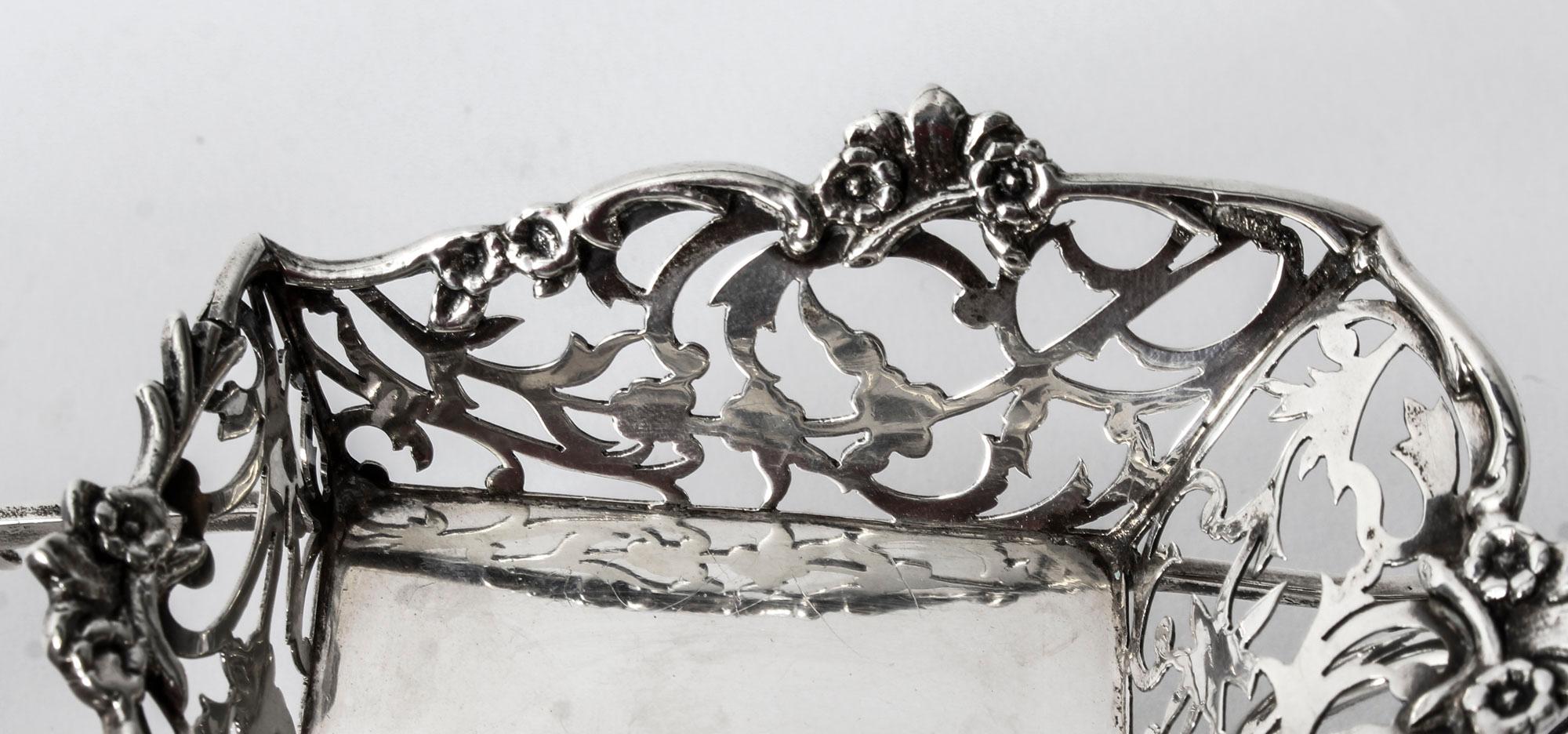 Antique Edwardian Sterling Silver BonBon Dish William Comyns London, 1908 7