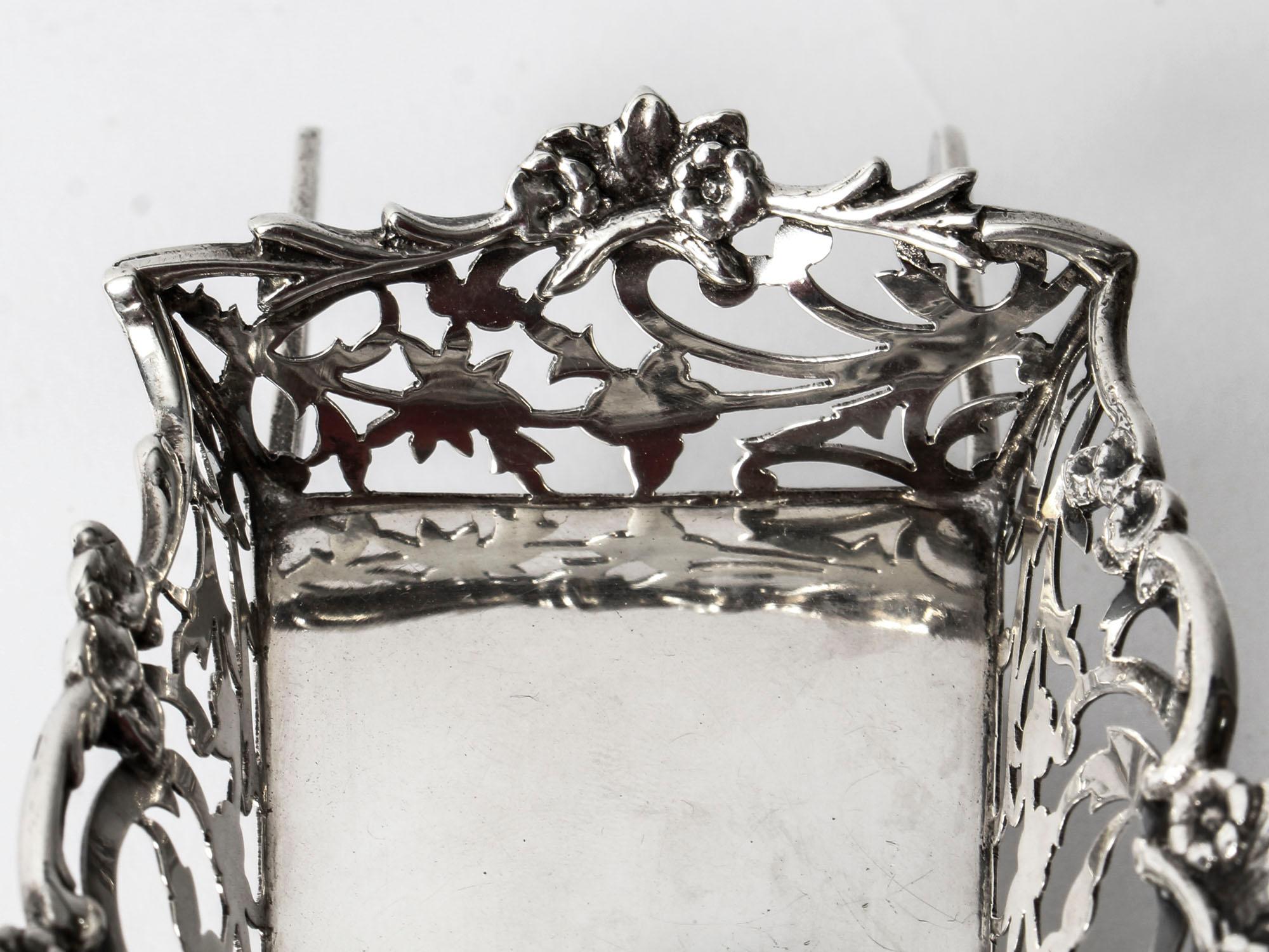 Antique Edwardian Sterling Silver BonBon Dish William Comyns London, 1908 8