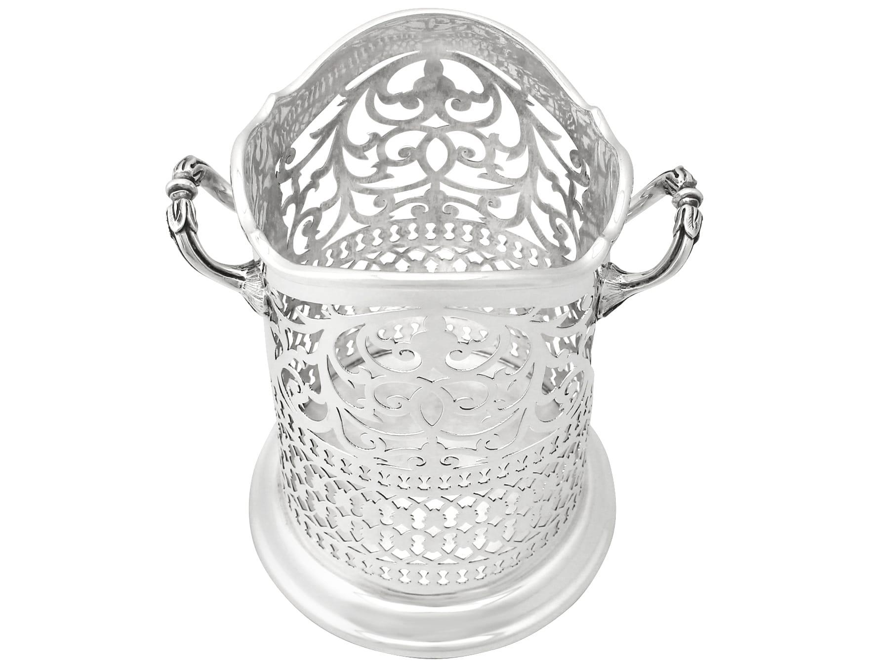 Anglais Antique sous-verre à bouteille édouardien en argent sterling en vente