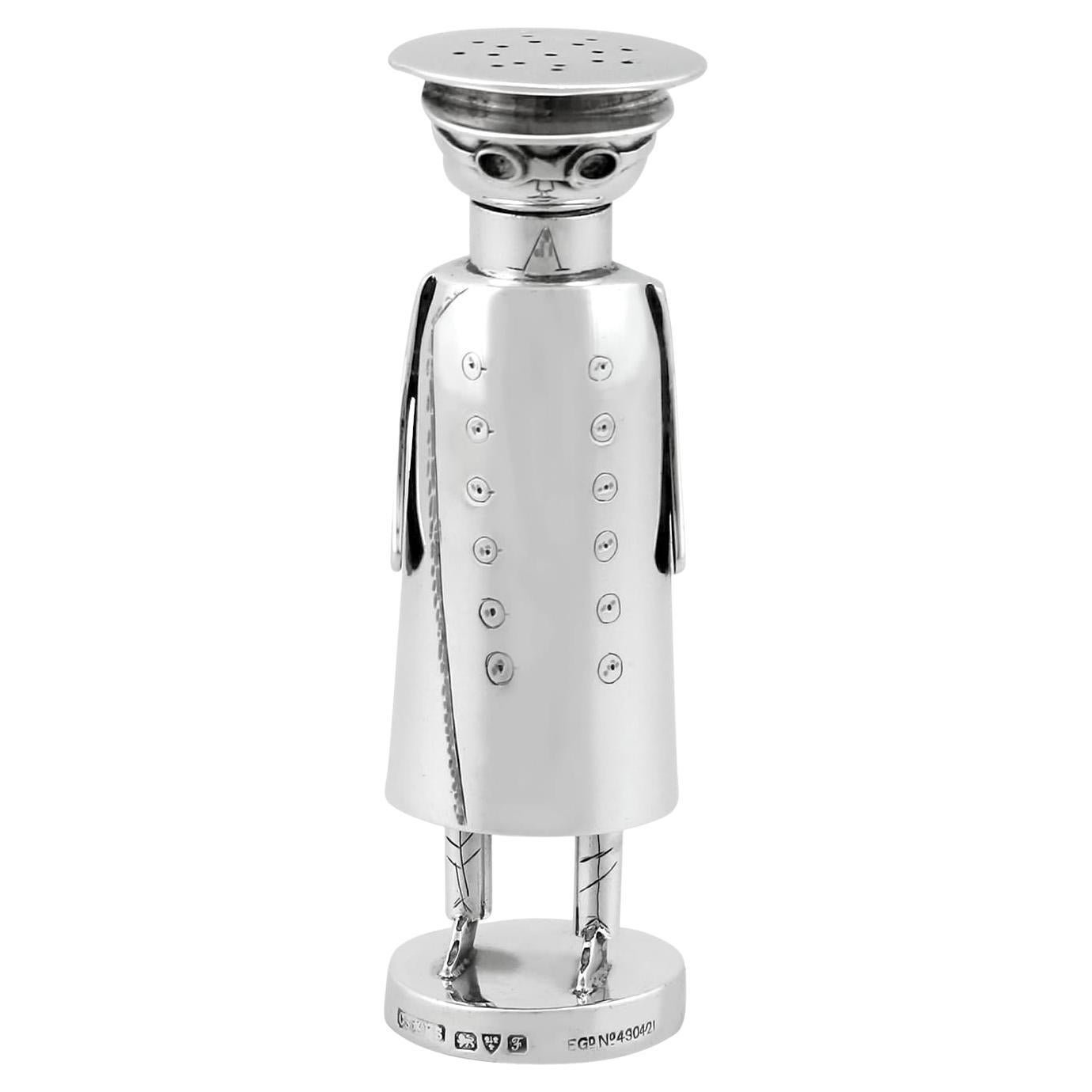 Pepperette de chófer en plata de ley eduardiana antigua