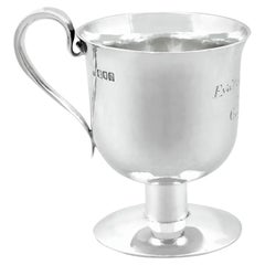 Antica tazza da battesimo in argento sterling di epoca edoardiana - stile Arts & Crafts