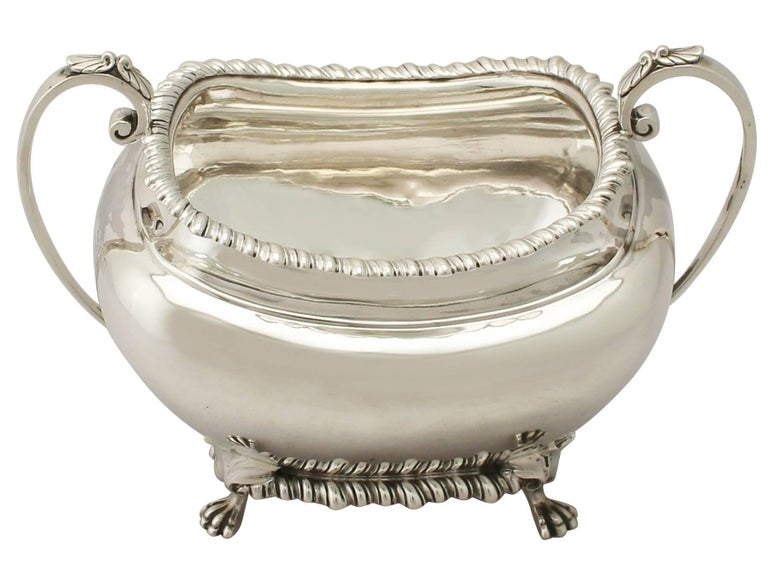 Antique Edwardian Sterling Silver Cream Jug or Creamer and Sugar Bowl In Excellent Condition For Sale In Jesmond, Newcastle Upon Tyne