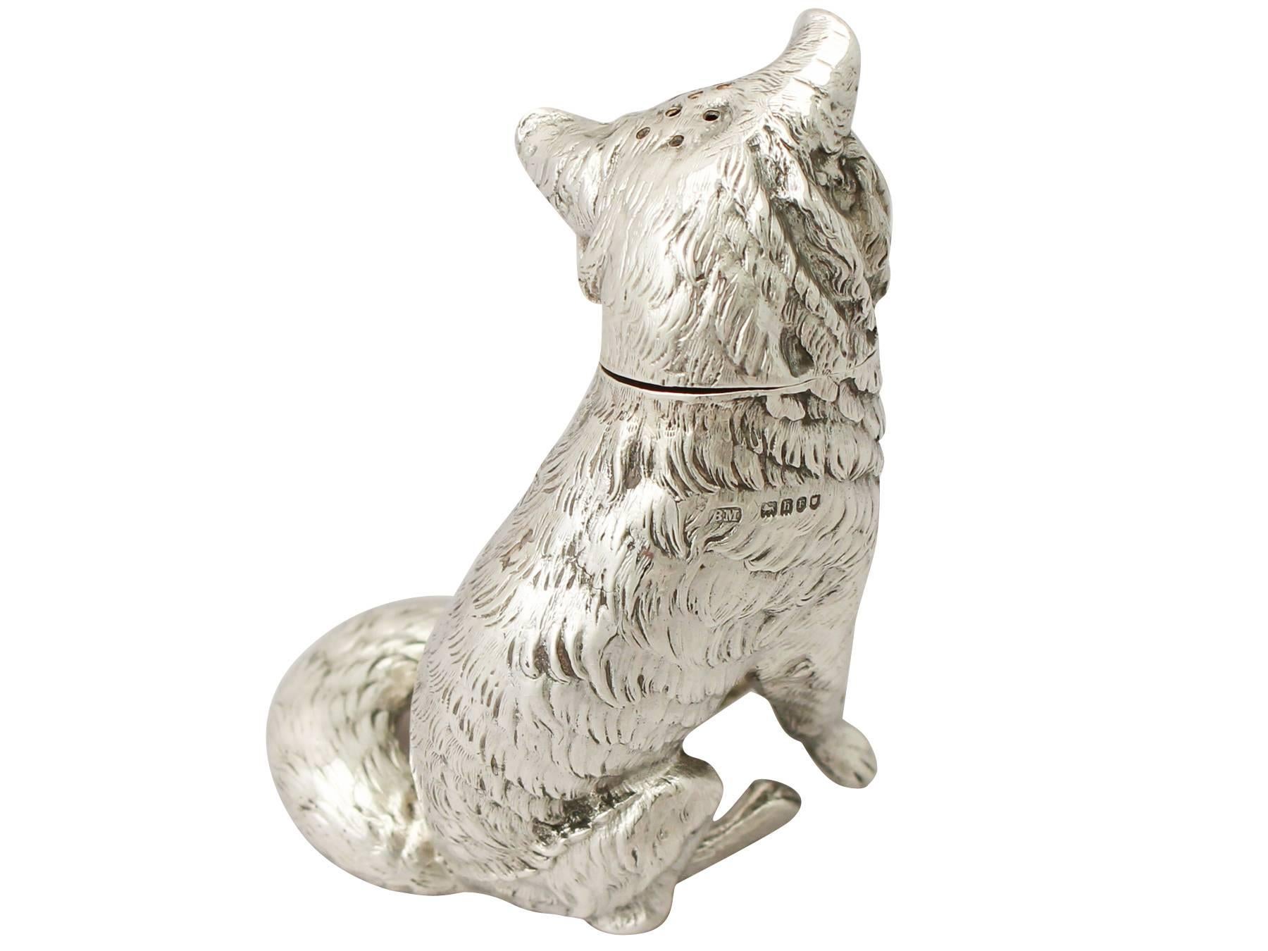 Antique Edwardian Sterling Silver 'Fox' Pepperette In Excellent Condition In Jesmond, Newcastle Upon Tyne