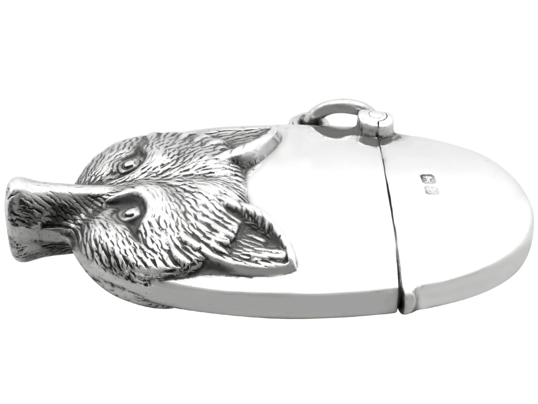 Inizio XX secolo Antico astuccio in argento Sterling Edwardian Fox Vesta (1908) in vendita