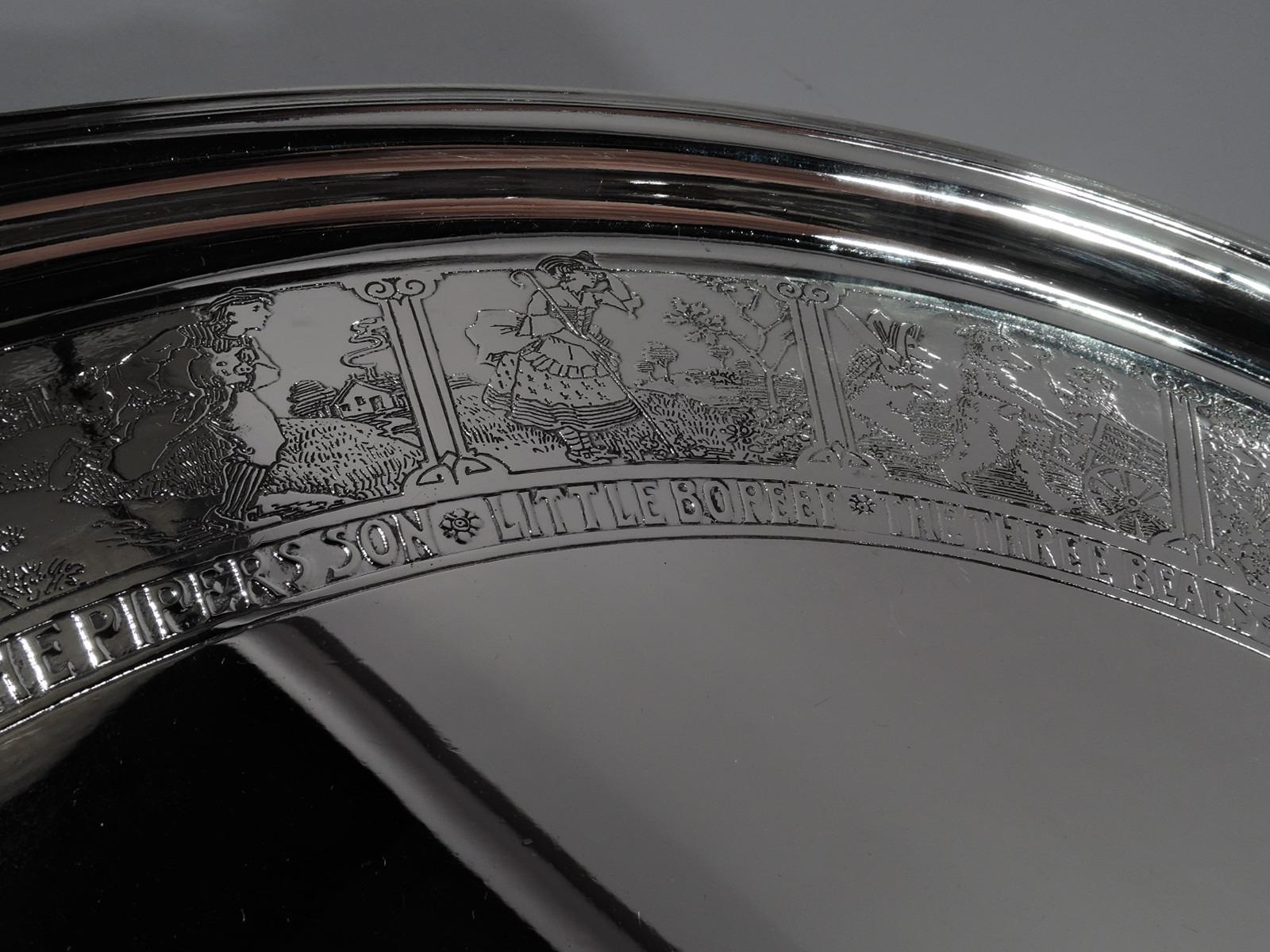 Antique Edwardian Sterling Silver Nursery Rhyme Highchair Tray by Kerr In Excellent Condition In New York, NY