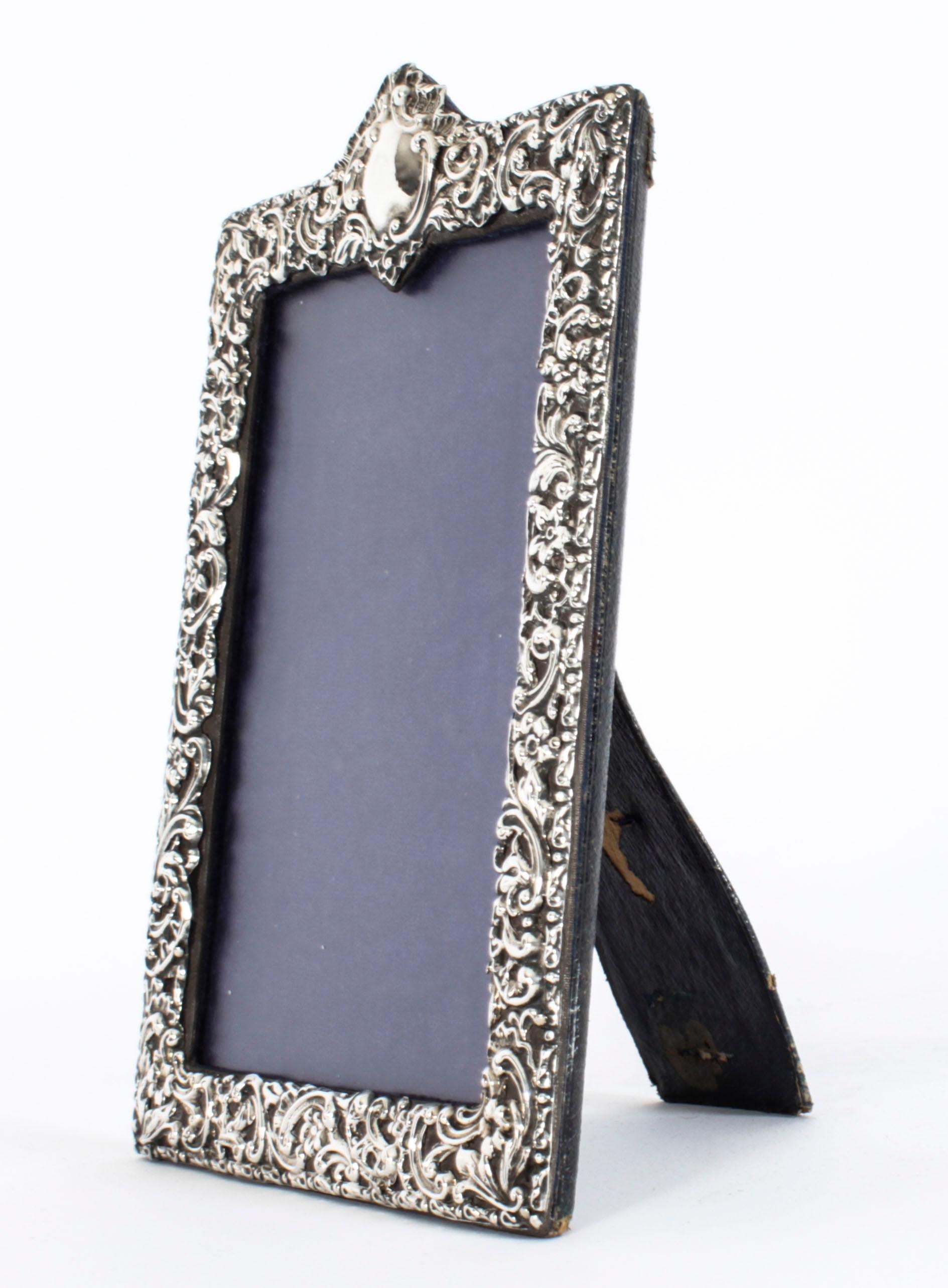 Antique Edwardian Sterling Silver Photo Frame, Dated 1901 1