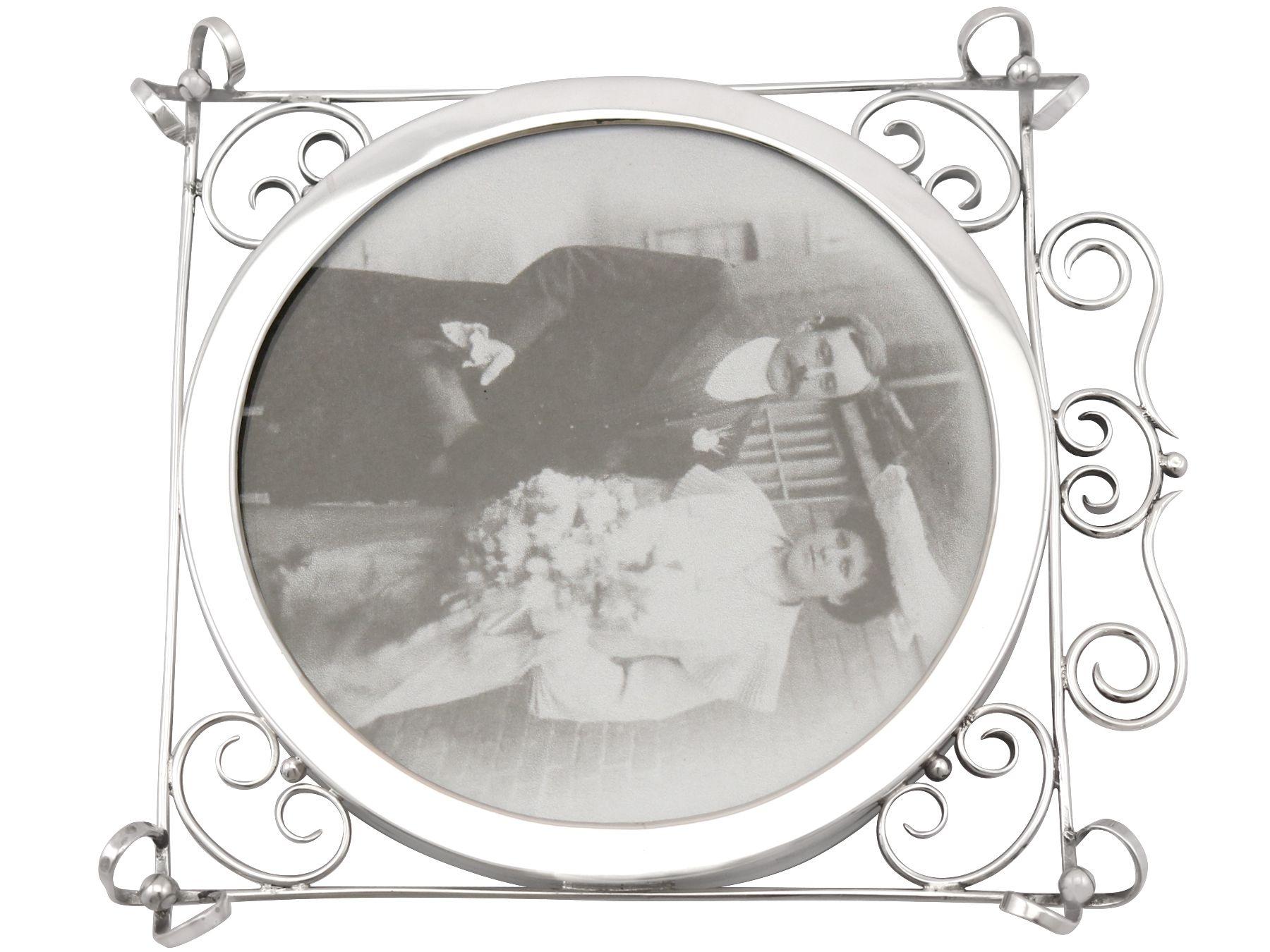 Marco de fotografía antiguo eduardiano de plata de ley principios del siglo XX en venta