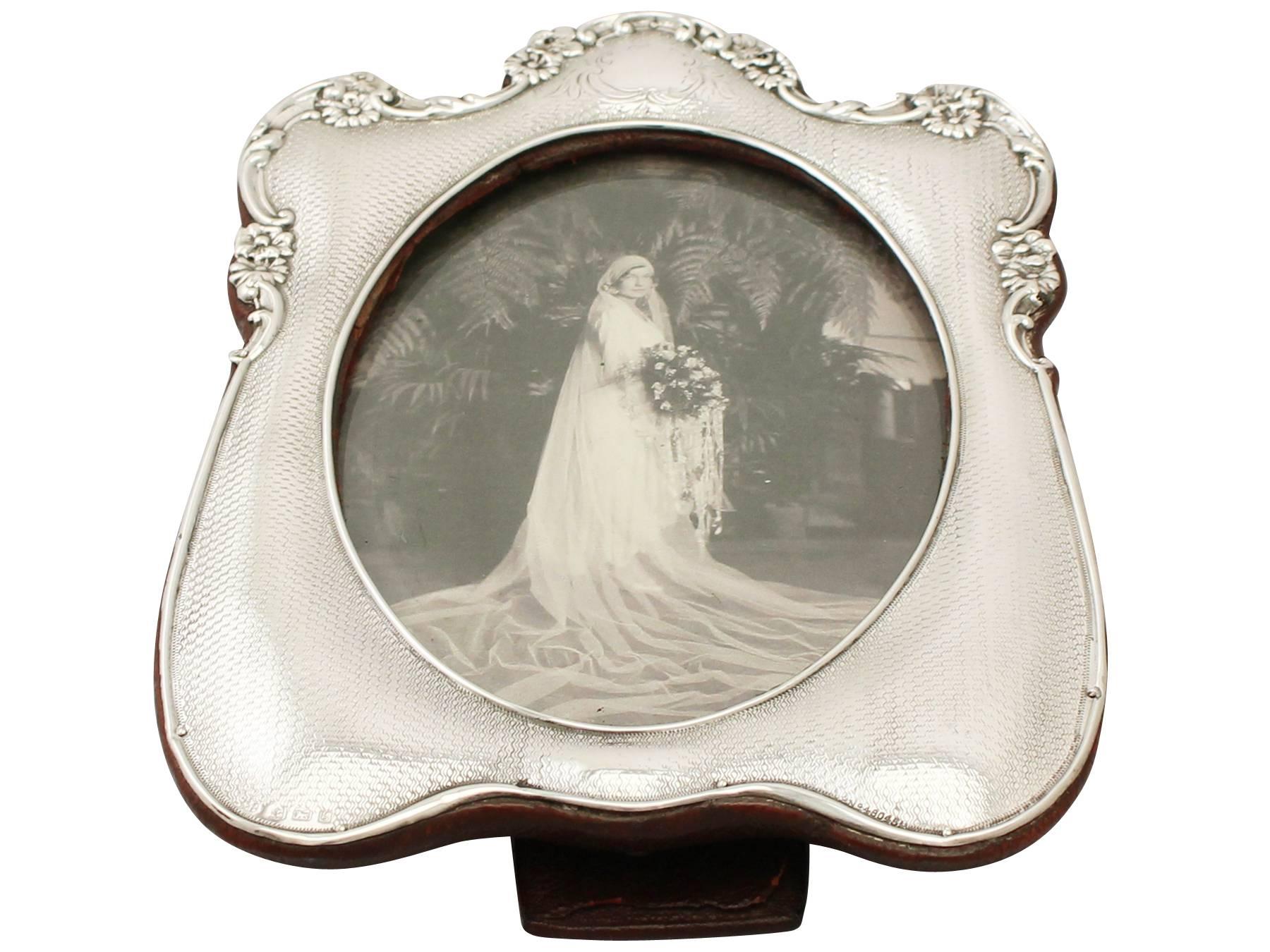 Wood 20th Century Antique Edwardian Sterling Silver Photograph Frame
