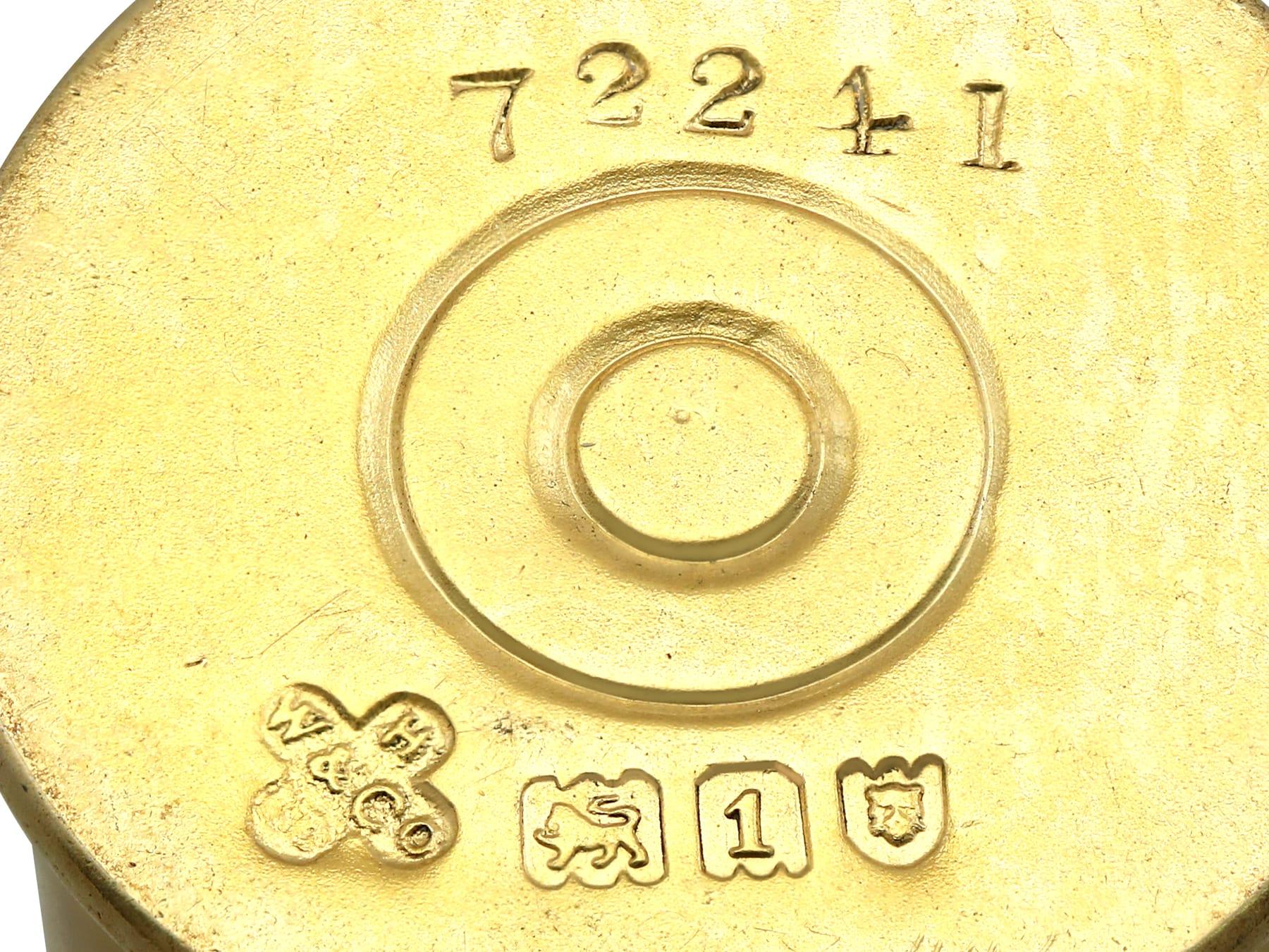 Antico peperone a conchiglia in argento sterling di epoca edoardiana in vendita 1
