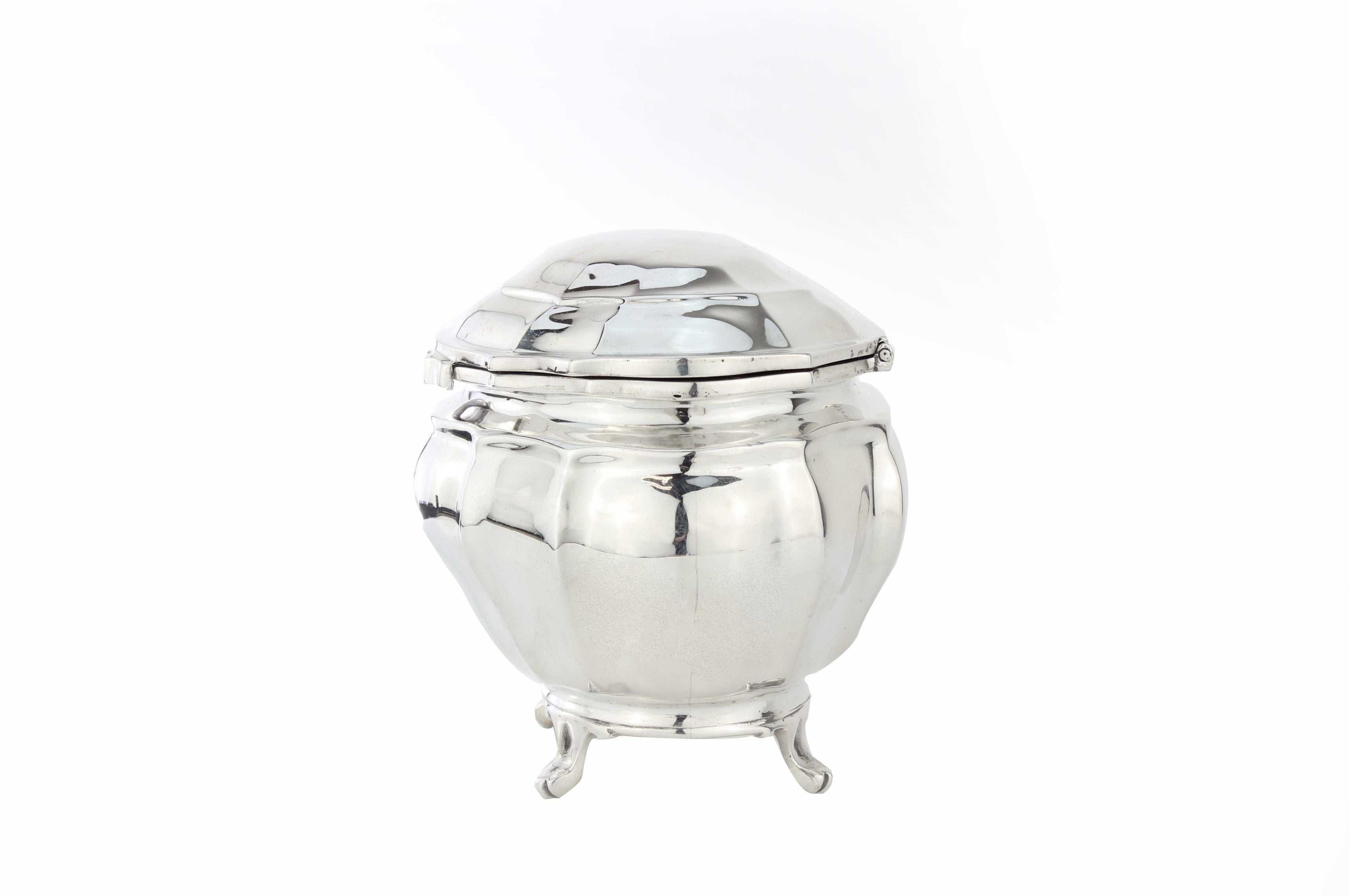 Antique Edwardian sterling silver tea caddy 

Maker: Goldsmiths & Silversmiths Co Ltd
Made in London, 1904
Fully hallmarked.

Dimensions - 
11 x 7.5 x 7.5 cm 
Weight: 173 grams

The firm was established in 1880 by William Gibson (d. 1913)
