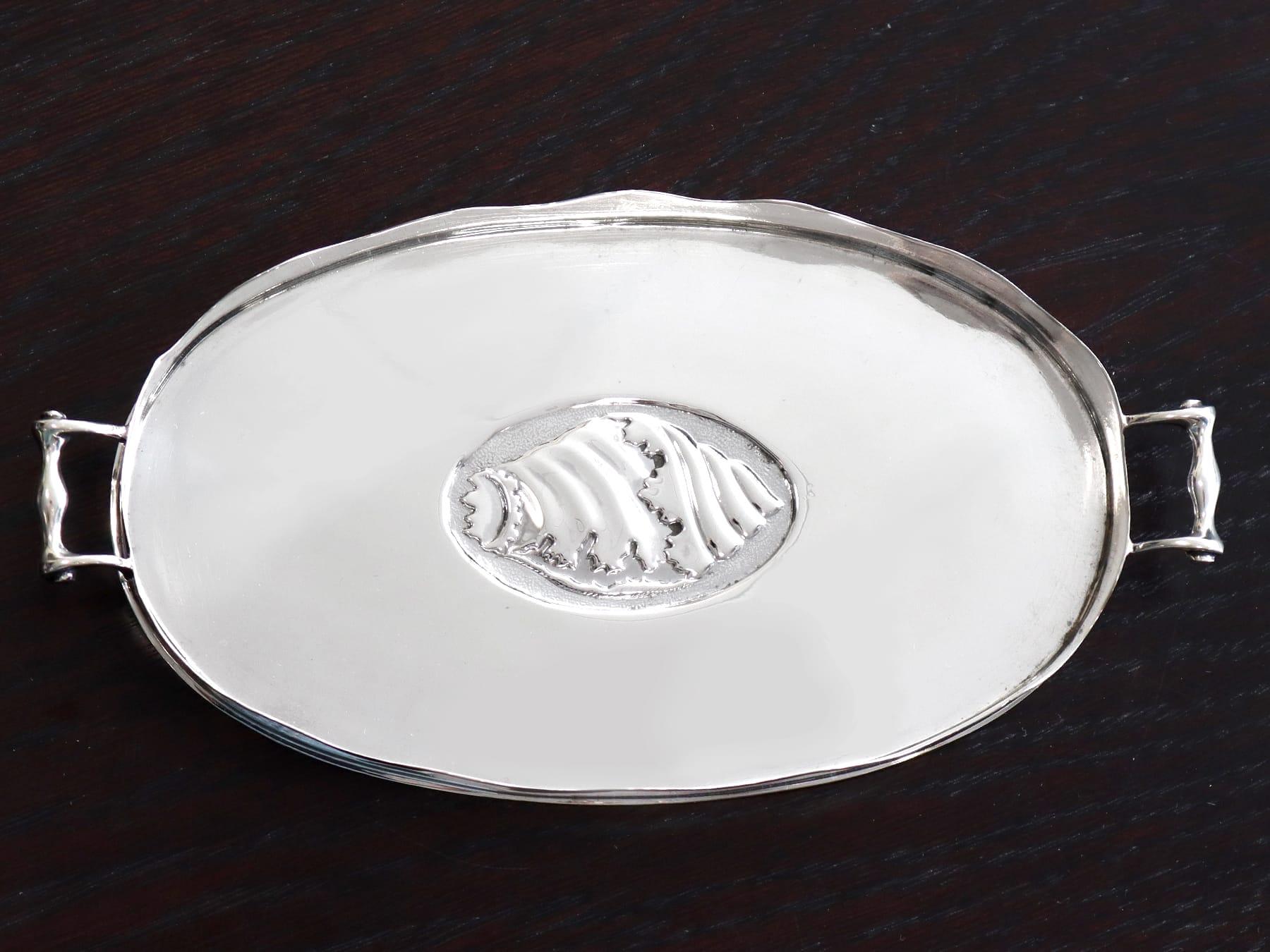 English Antique Edwardian Sterling Silver Trinket Tray (1904) For Sale