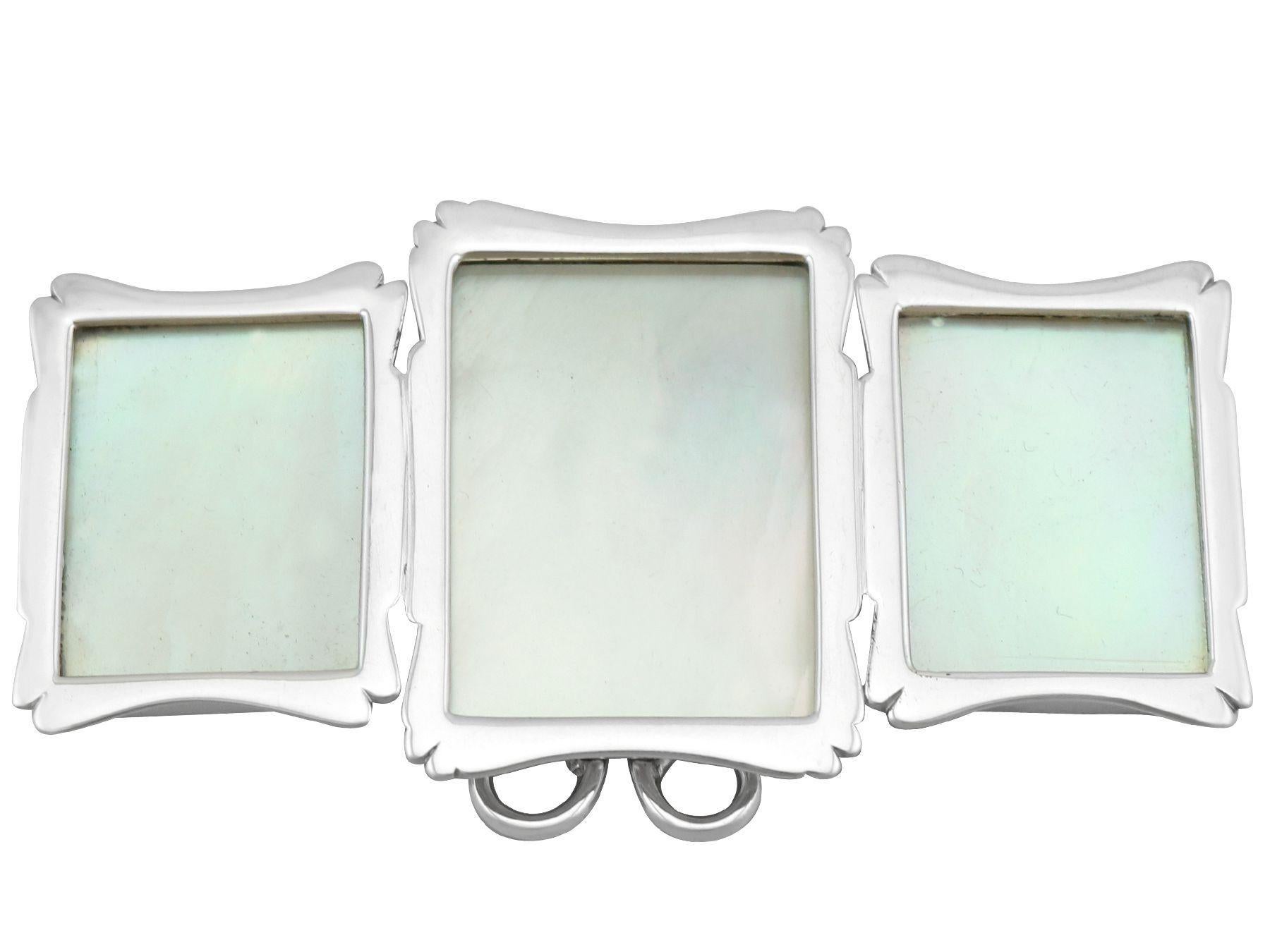 Edwardian Sterling Silver Triple Photograph Frame For Sale 3