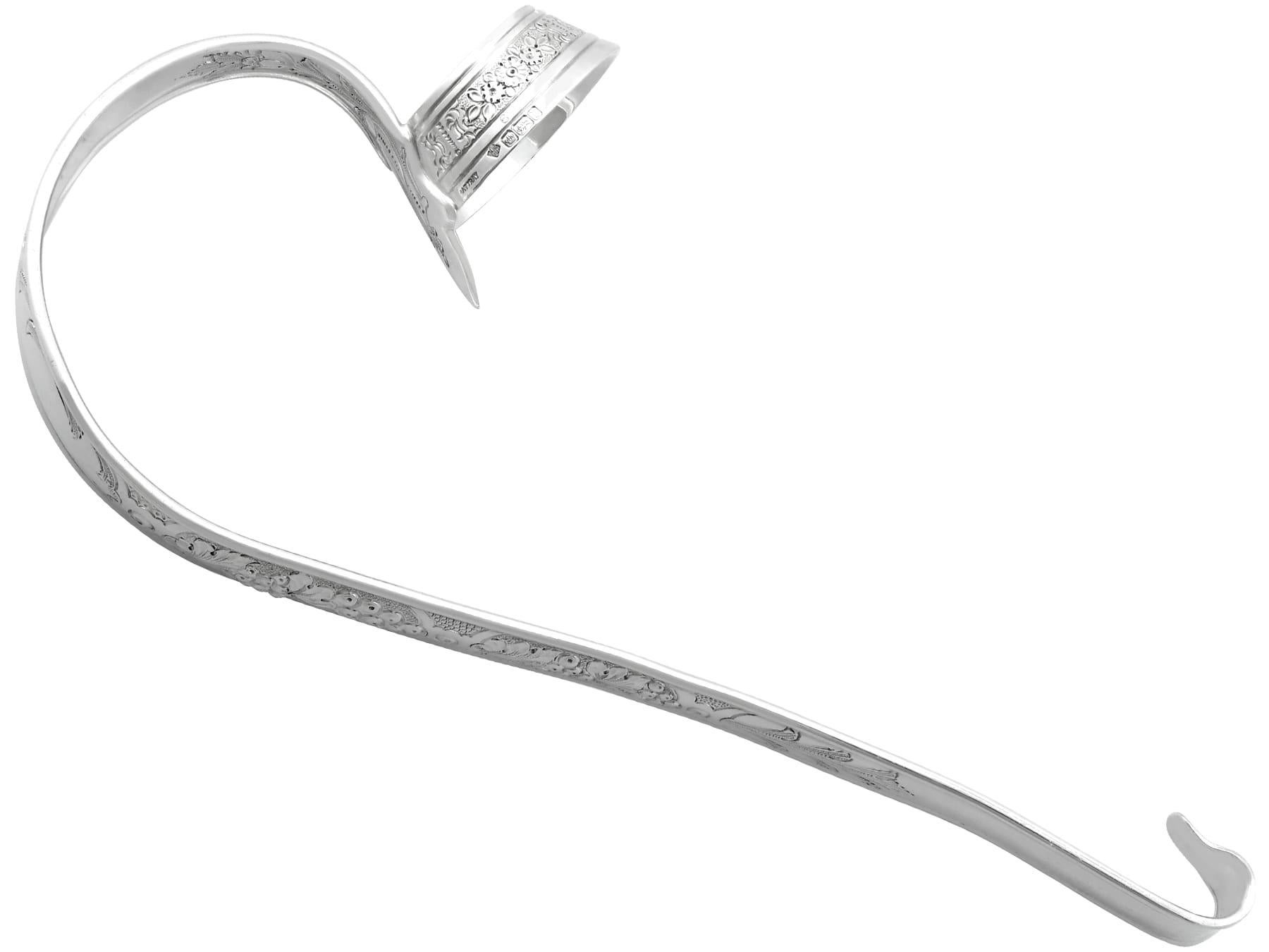 Asa portabotellas eduardiana de plata de ley