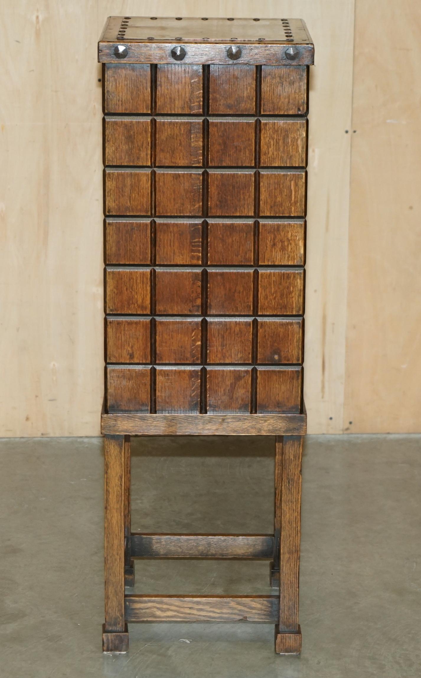 ANTIQUE ABINET DE SMOKING STICKLEY BROTHERS COPPER CELLARETTE DRiNKS Édouardien en vente 6