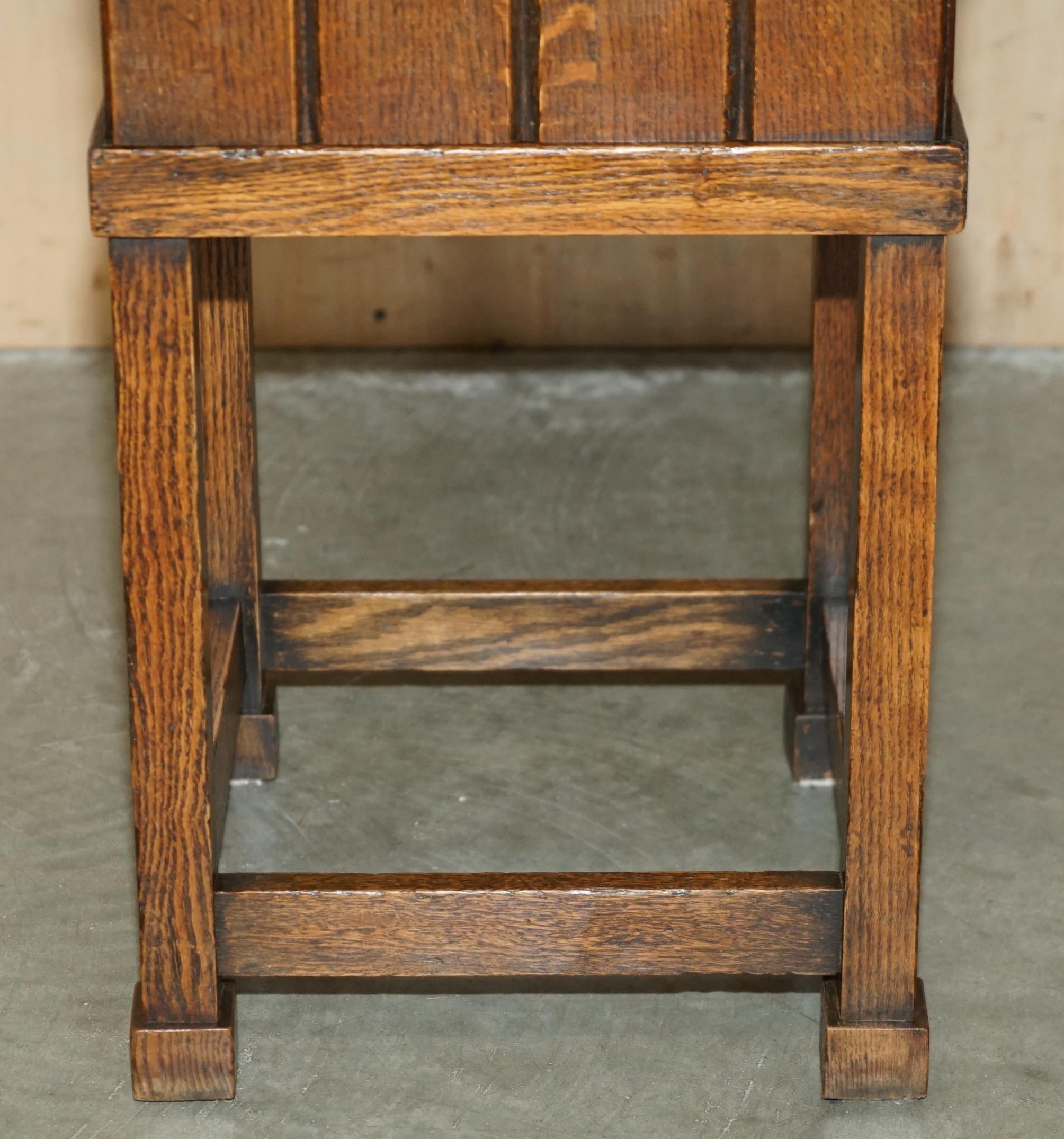 Début du 20ème siècle ANTIQUE ABINET DE SMOKING STICKLEY BROTHERS COPPER CELLARETTE DRiNKS Édouardien en vente