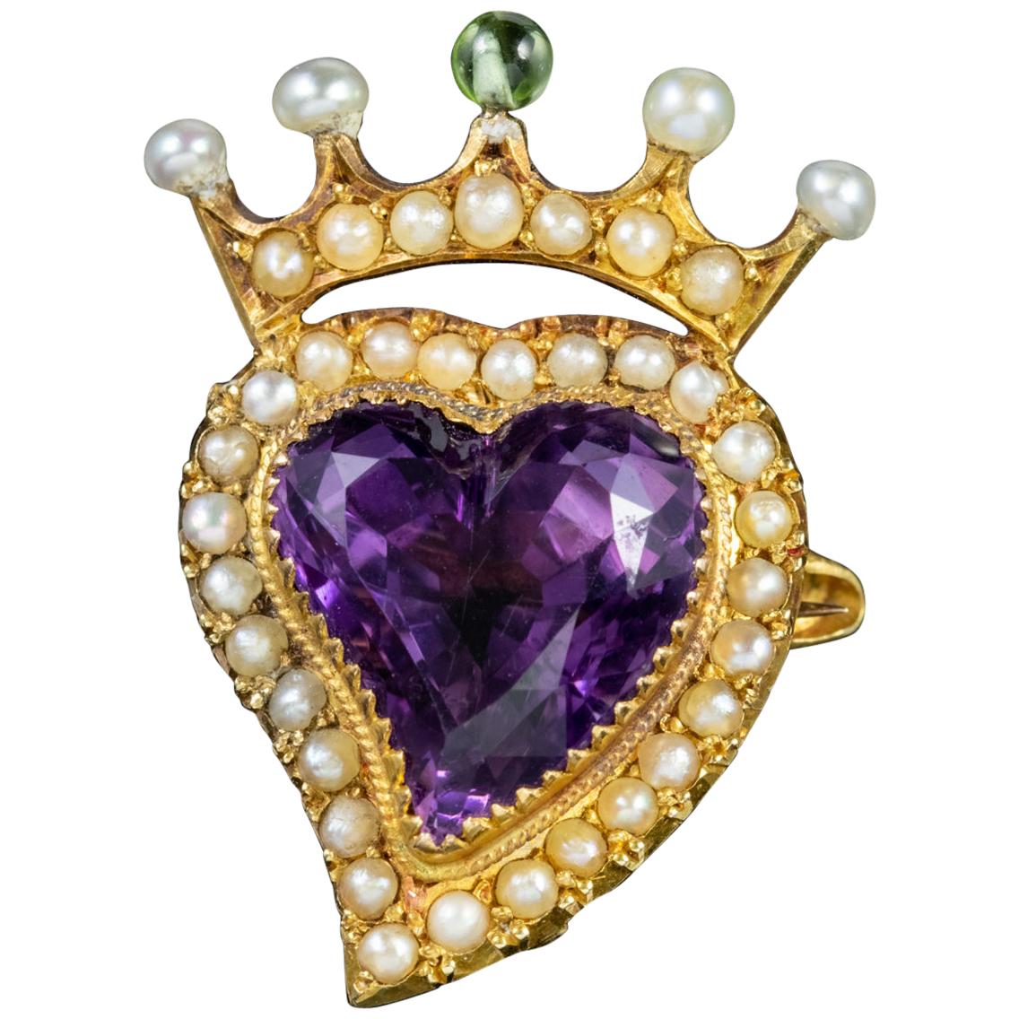 Antique Edwardian Suffragette Amethyst 15Ct Gold circa 1910 Witches Heart Brooch For Sale