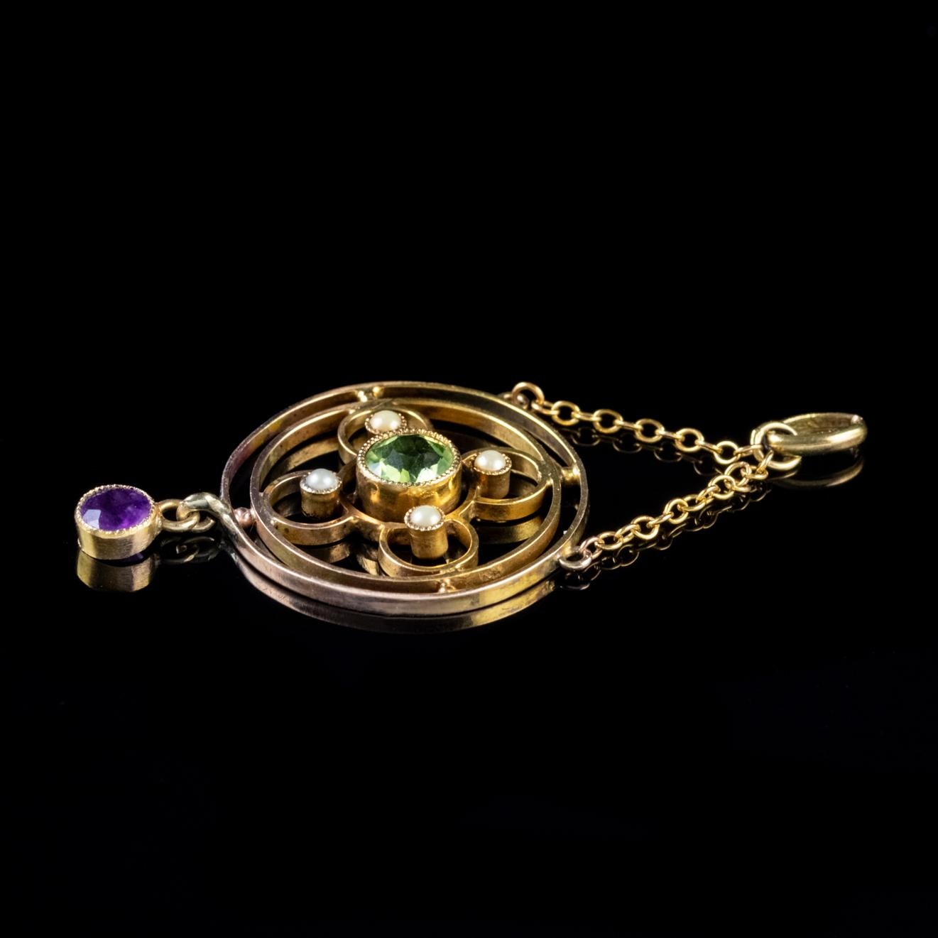 Antique Edwardian Suffragette Peridot Amethyst Pendant 9ct Gold Circa 1910 In Good Condition For Sale In Lancaster, Lancashire