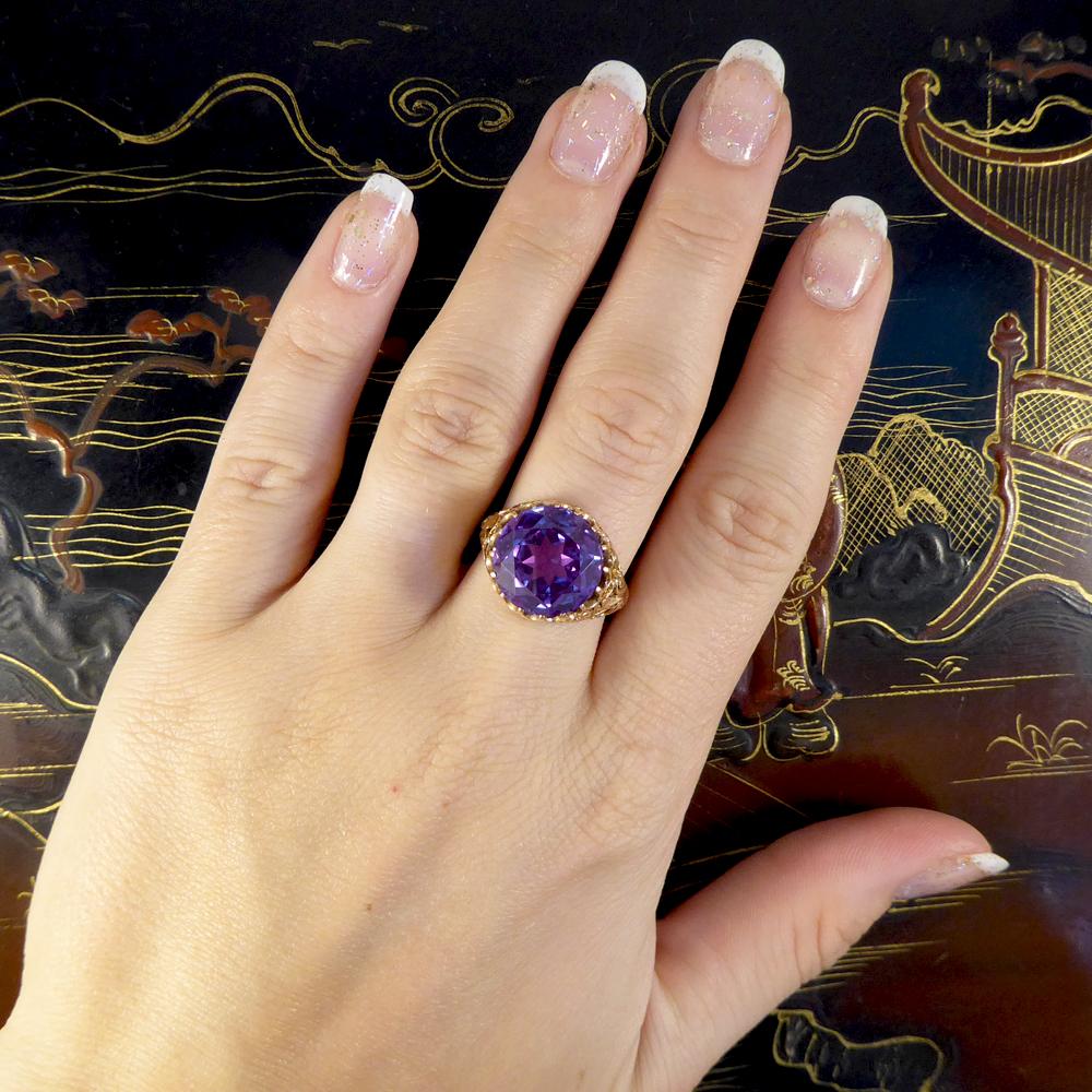 Antique Edwardian Synthetic Alexandrite 14 Carat Yellow Gold Ring In Good Condition In Yorkshire, West Yorkshire