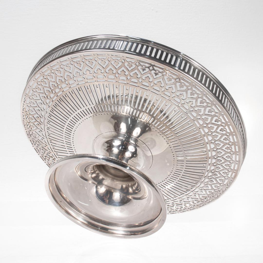 Antique Edwardian Tiffany & Co. Sterling Silver Footed Cake Stand or Tazza For Sale 1