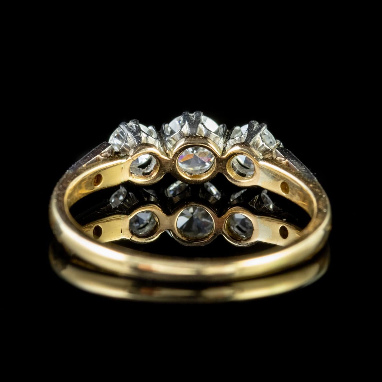 Antique Edwardian Trilogy Diamond Ring Platinum 18 Carat Gold, circa 1910 In Good Condition In Lancaster, Lancashire