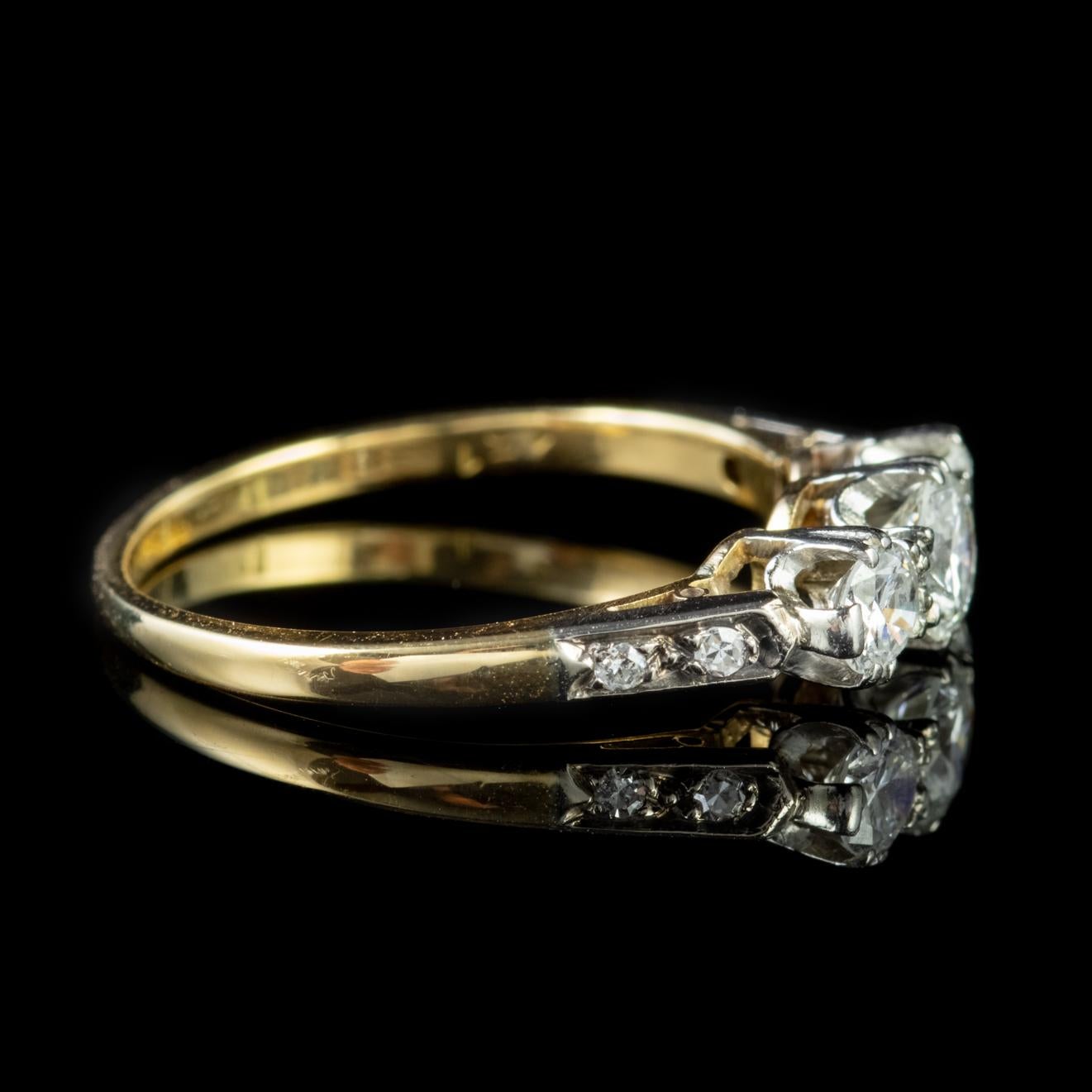 Women's Antique Edwardian Trilogy Diamond Ring Platinum 18 Carat Gold, circa 1910