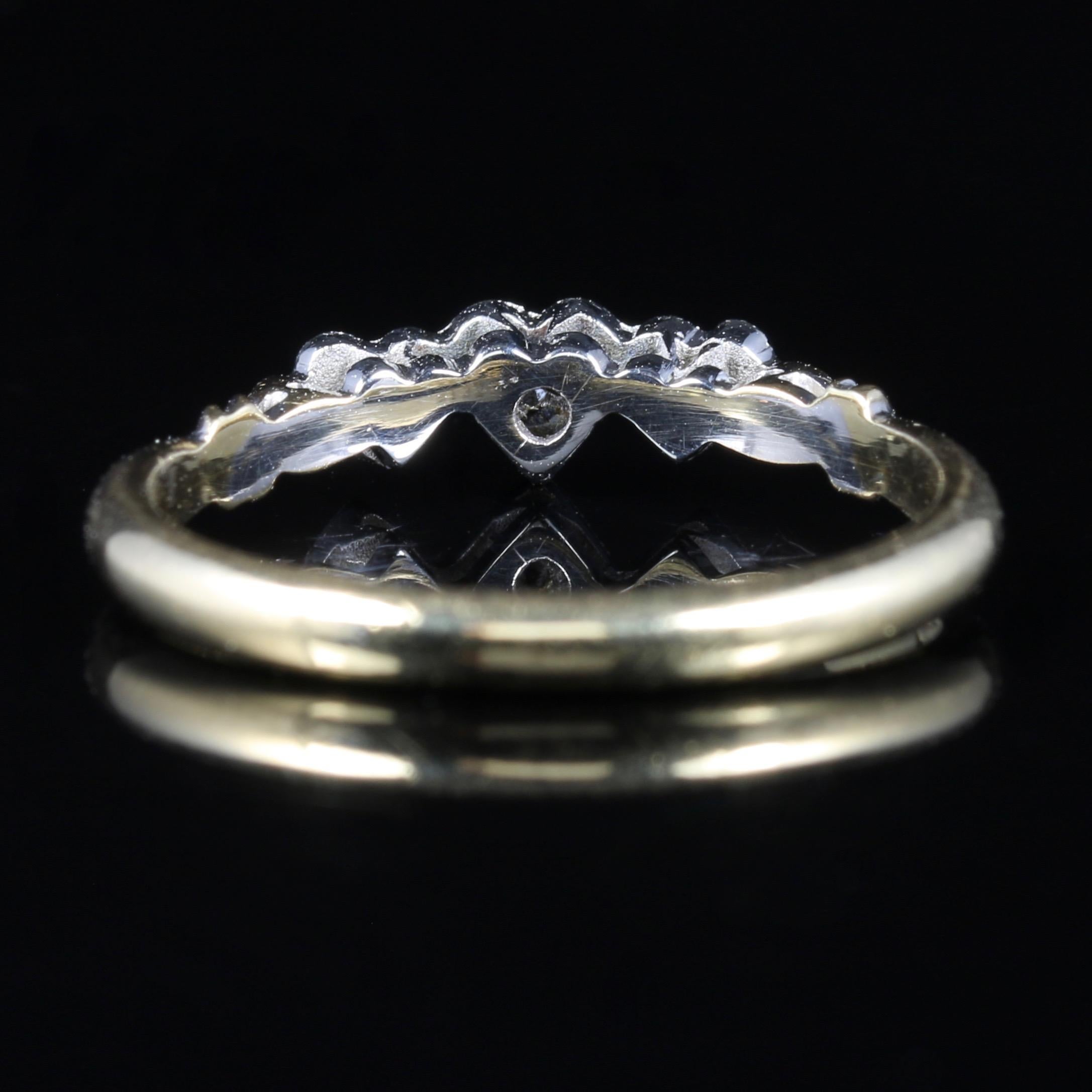 Antique Edwardian Triple Heart Diamond Ring 18 Carat Plat, circa 1915 In Excellent Condition In Lancaster, Lancashire