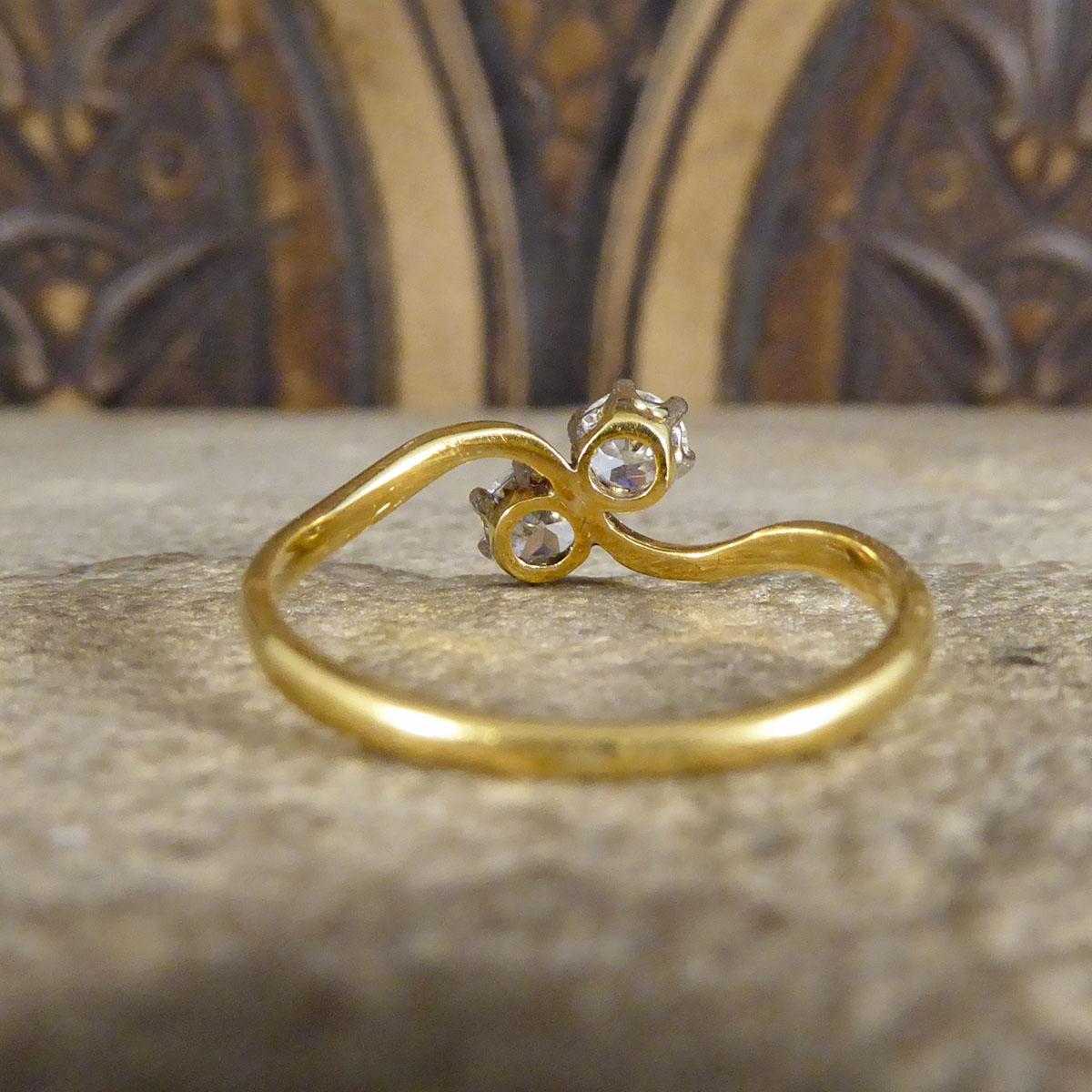 Old European Cut Antique Edwardian Two Stone 0.40ct Diamond Twist Ring in 18ct Yellow Gold