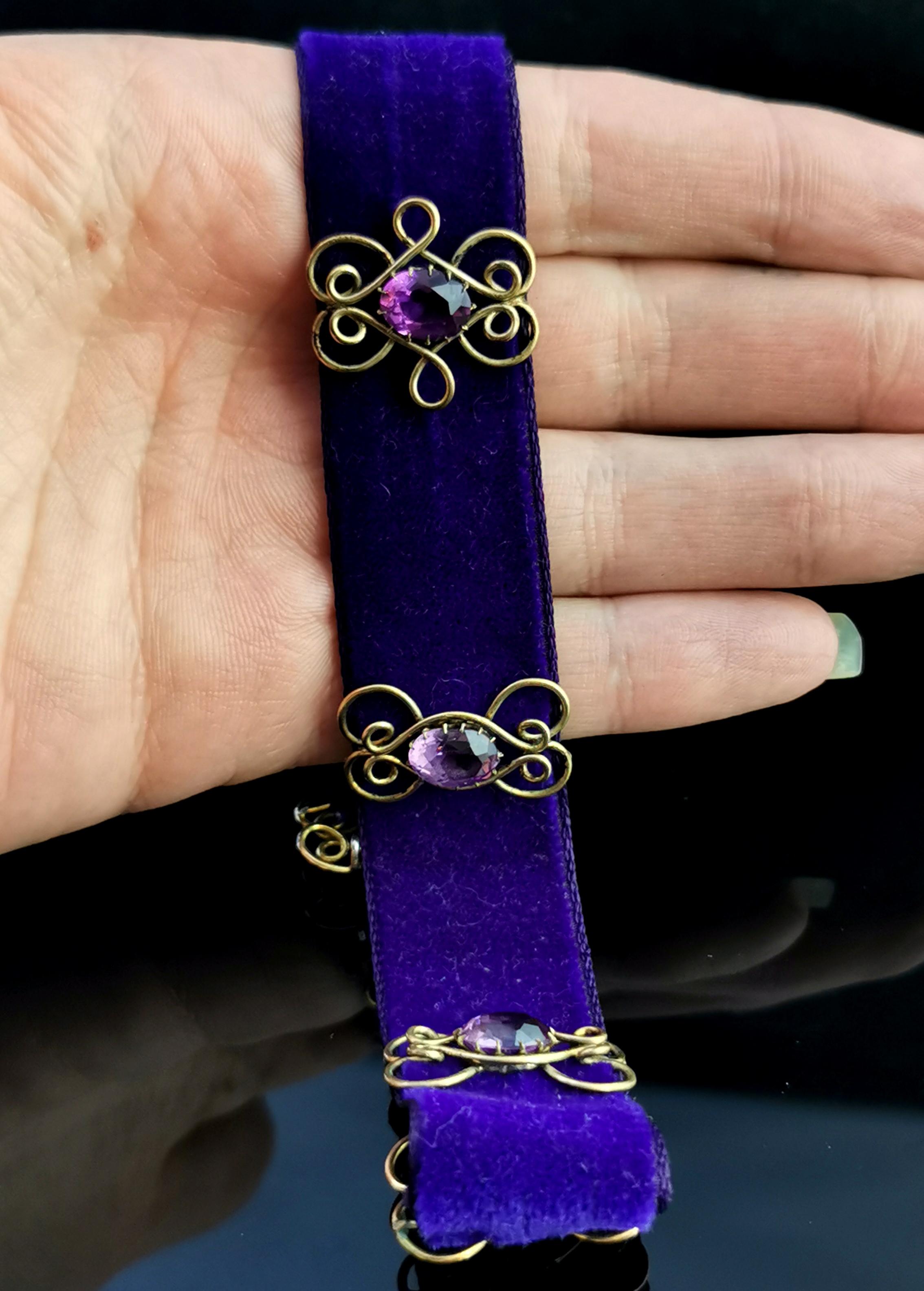 Antique Edwardian Velvet Choker Necklace, Amethyst Paste 1