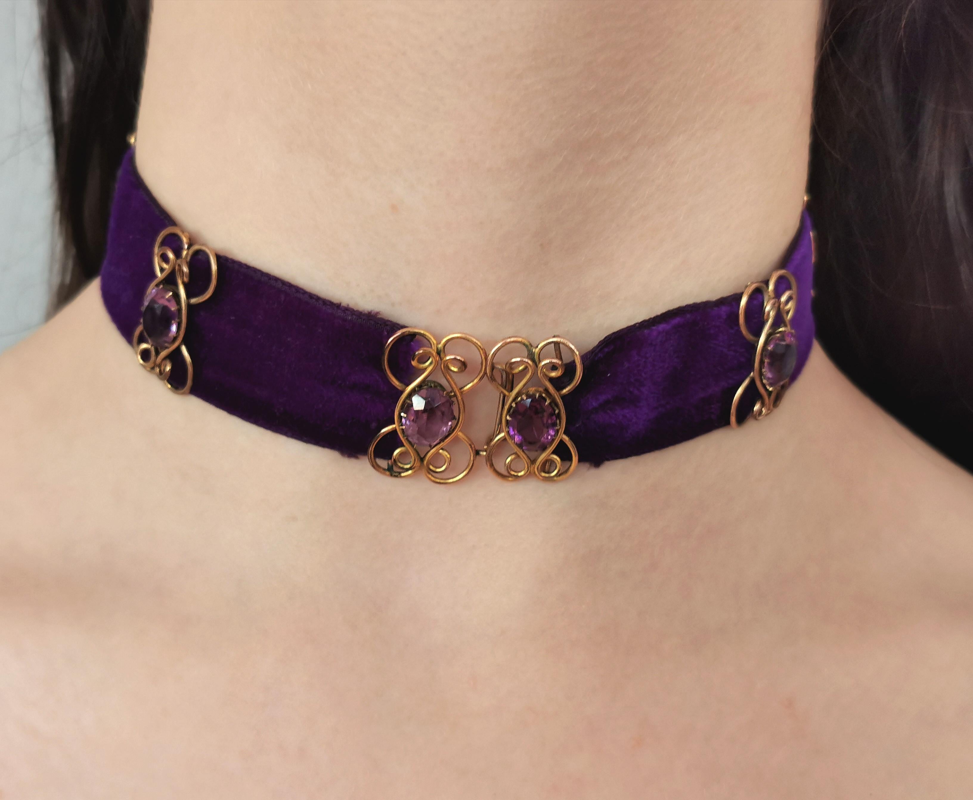 Antique Edwardian Velvet Choker Necklace, Amethyst Paste 2