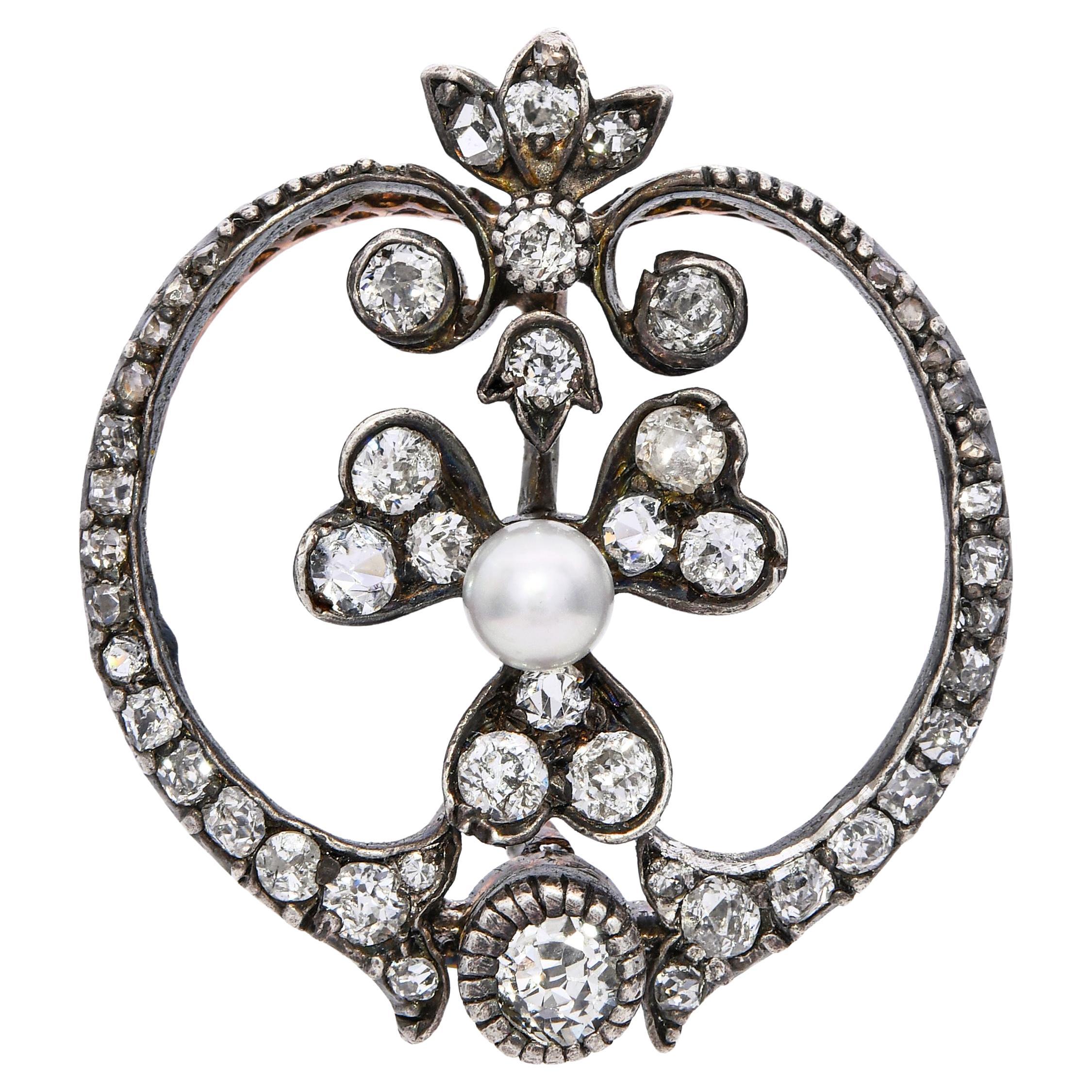 Pendentif ancien édouardien en or jaune et argent avec diamant et perle naturelle en vente